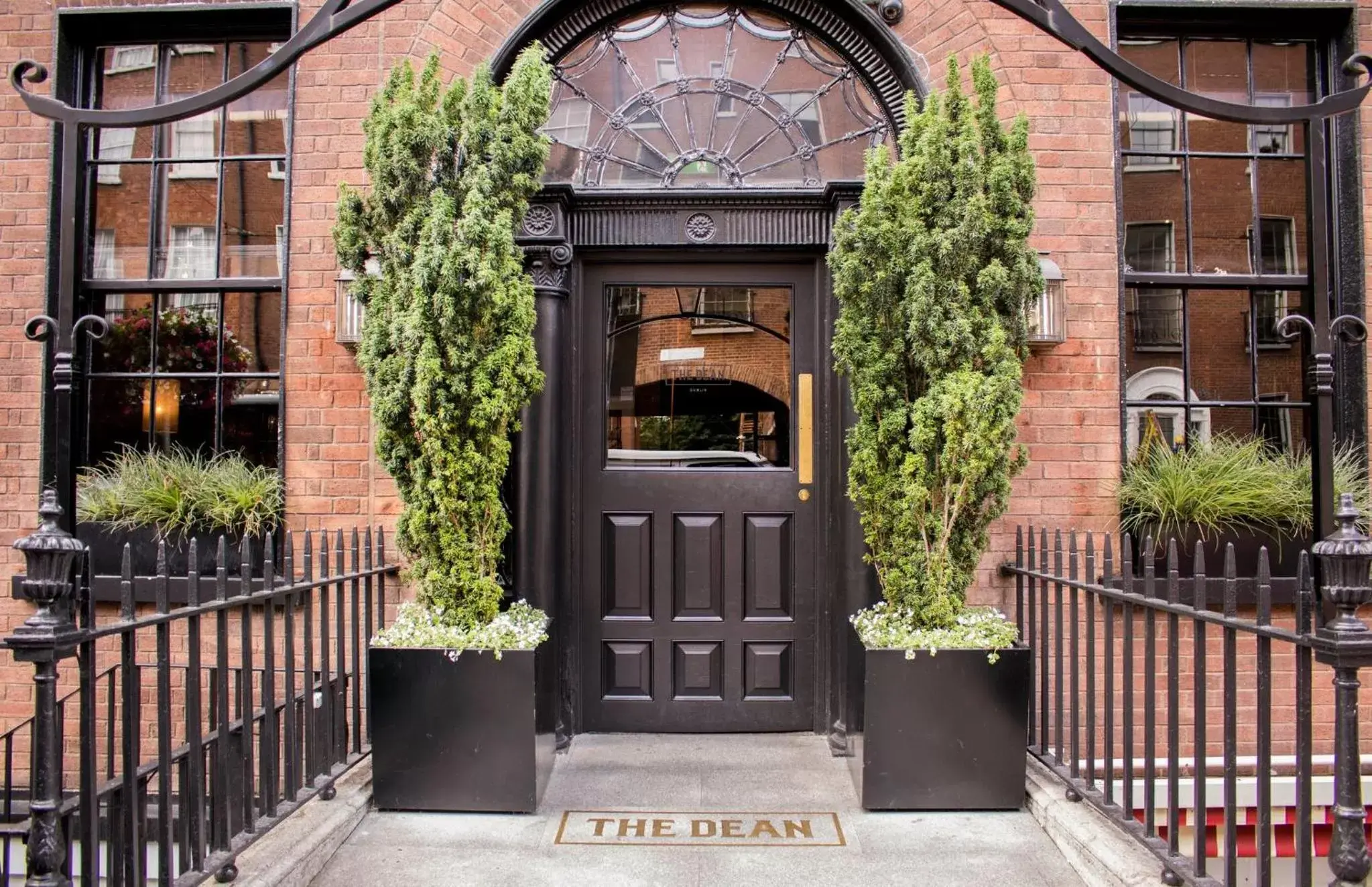 Facade/entrance in The Dean Dublin