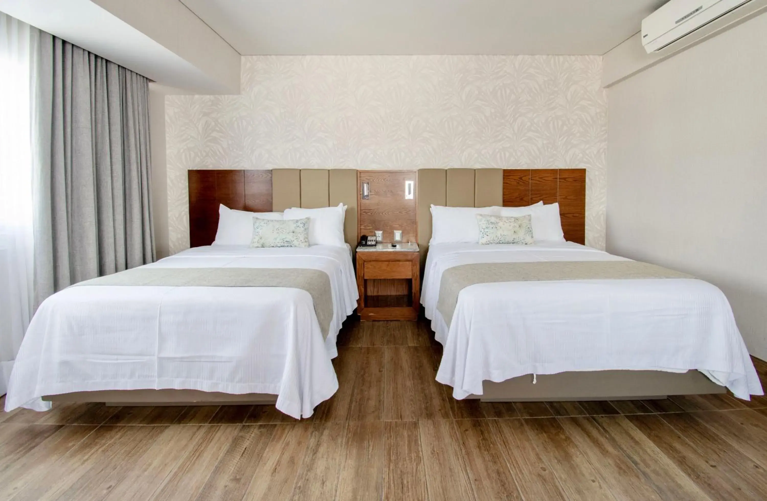 Bed in Hotel Plaza Diana