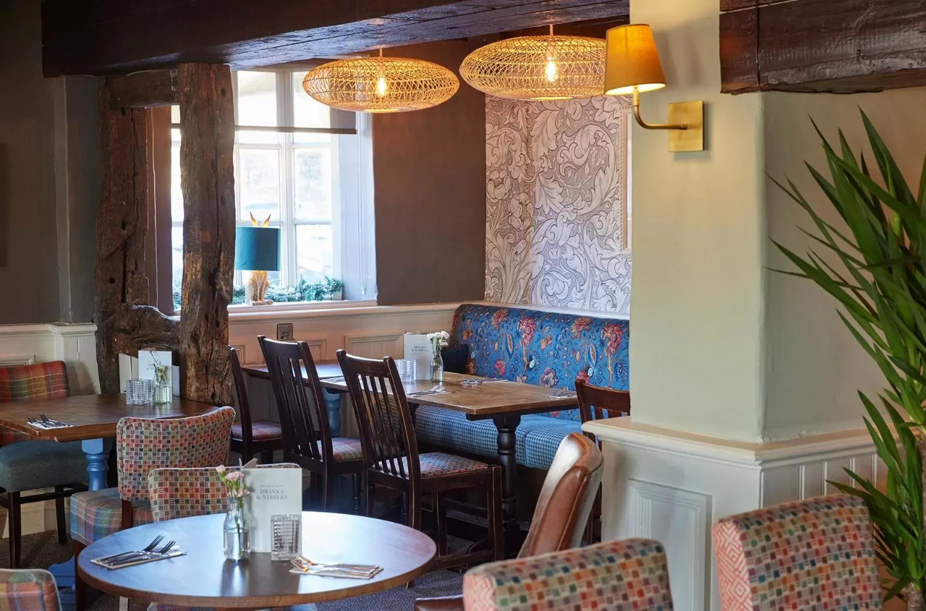 Restaurant/Places to Eat in Castle Hotel by Chef & Brewer Collection