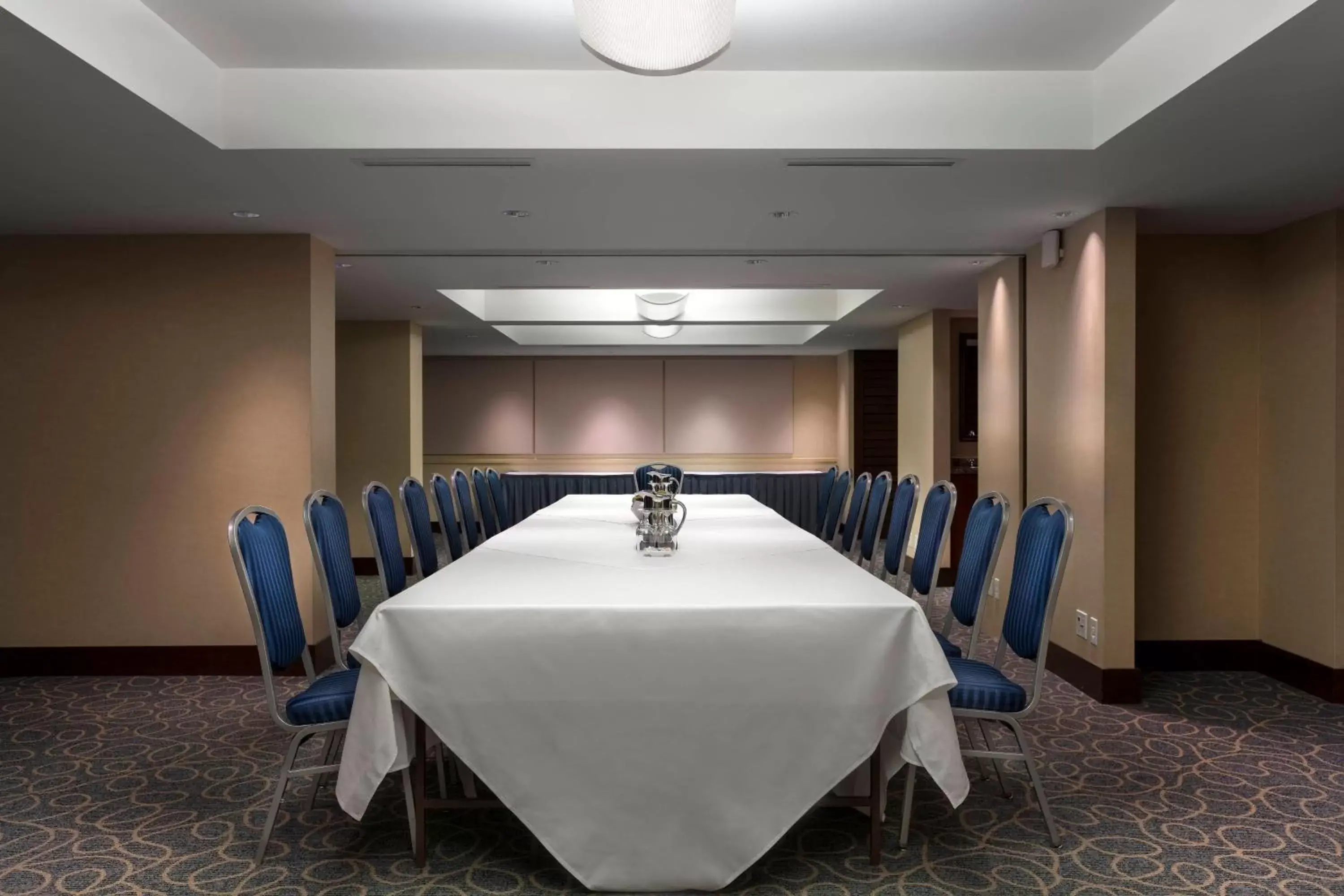 Meeting/conference room in Delta Hotels by Marriott Burnaby Conference Centre