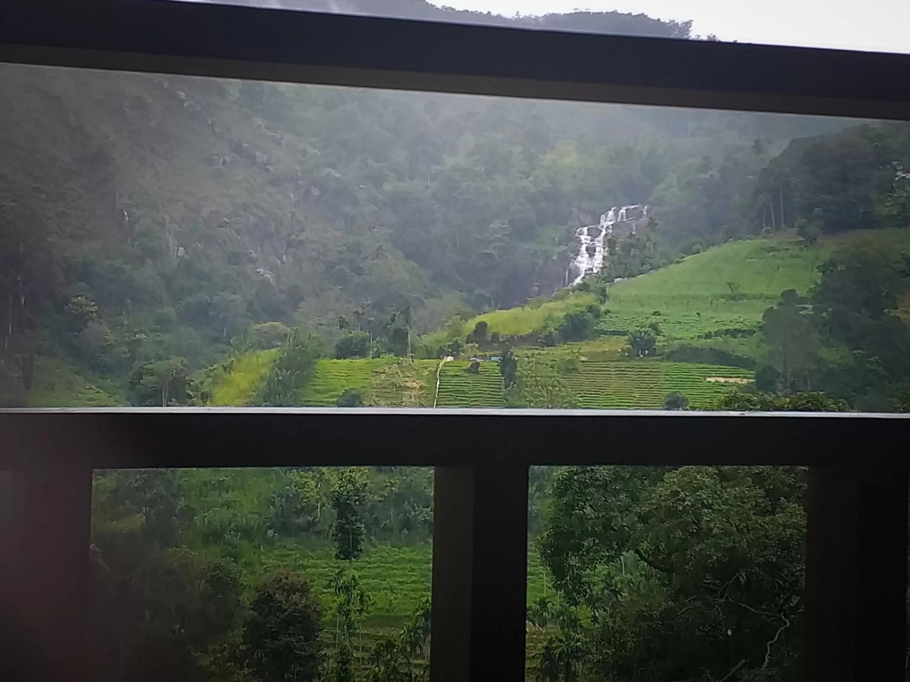 Mountain view in Ella 100 View Cottage