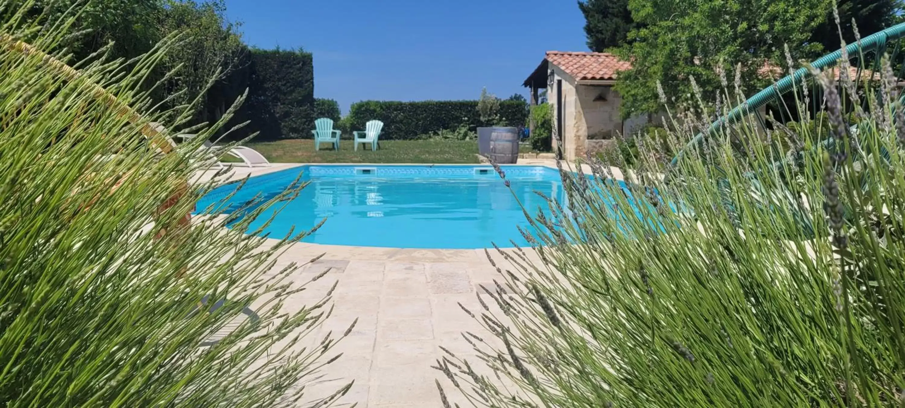 Swimming Pool in Au Do'Mayne des Bouilles - Spa & Piscine