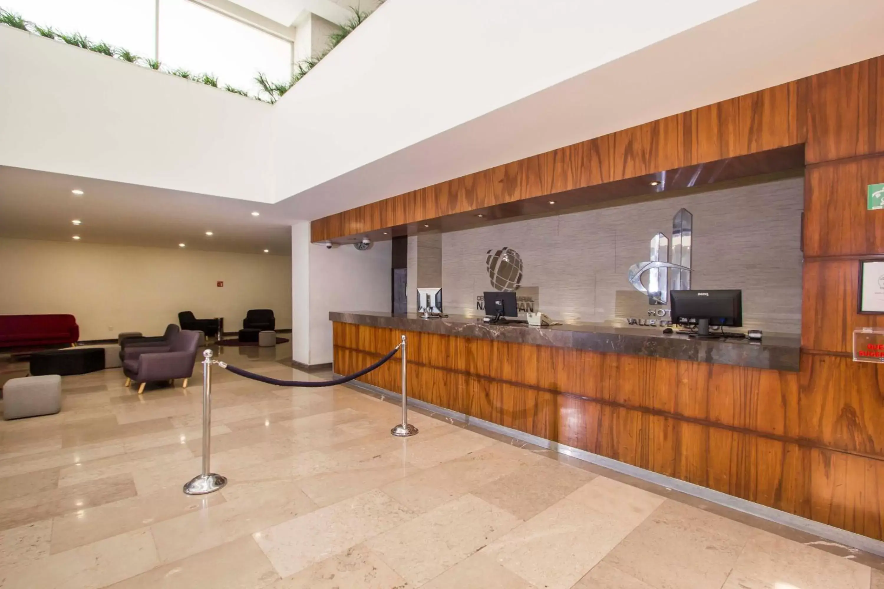 Lobby or reception, Lobby/Reception in Hotel Valle de Mexico Toreo