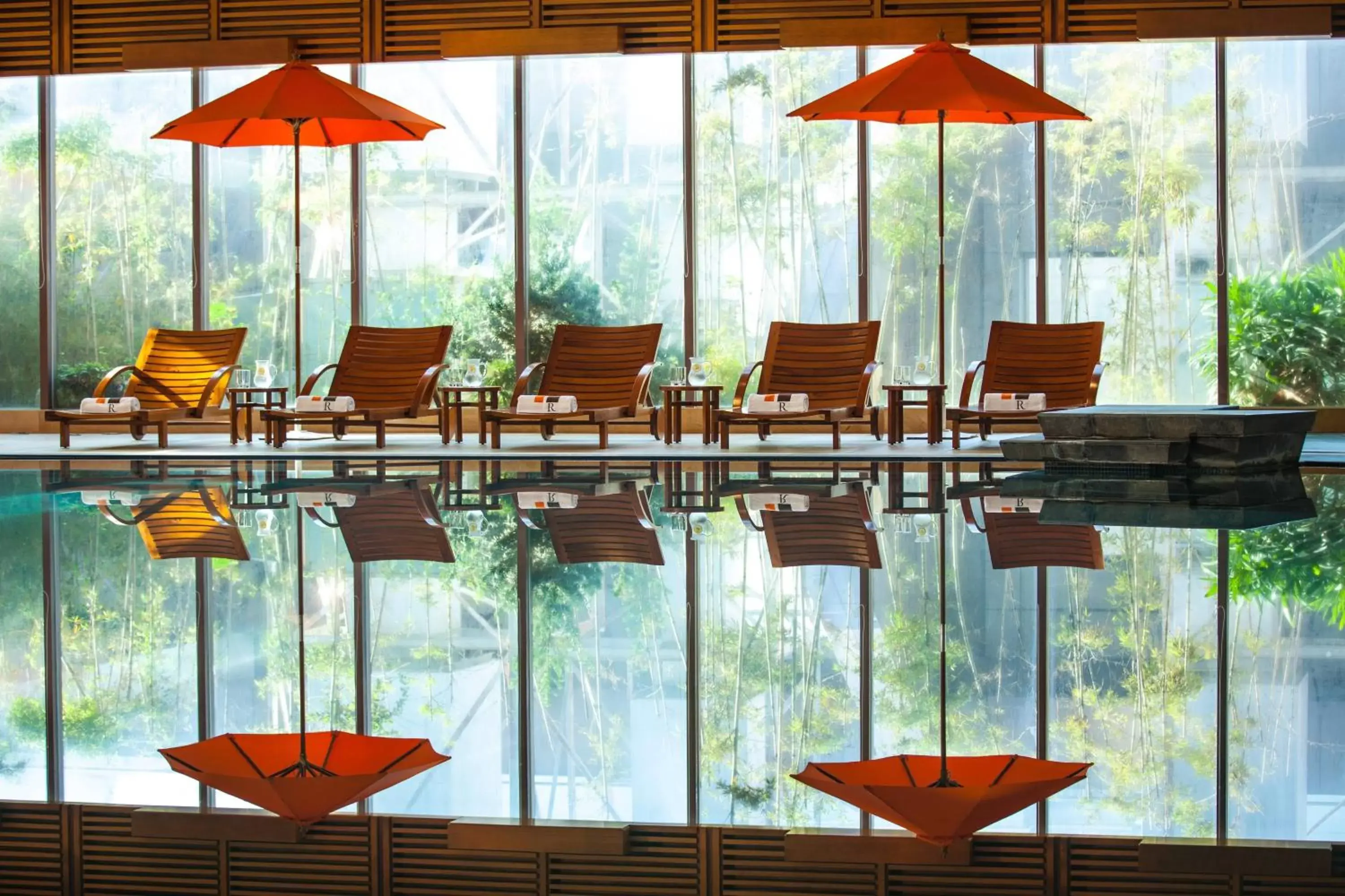 Swimming Pool in Renaissance Wuhan Hotel