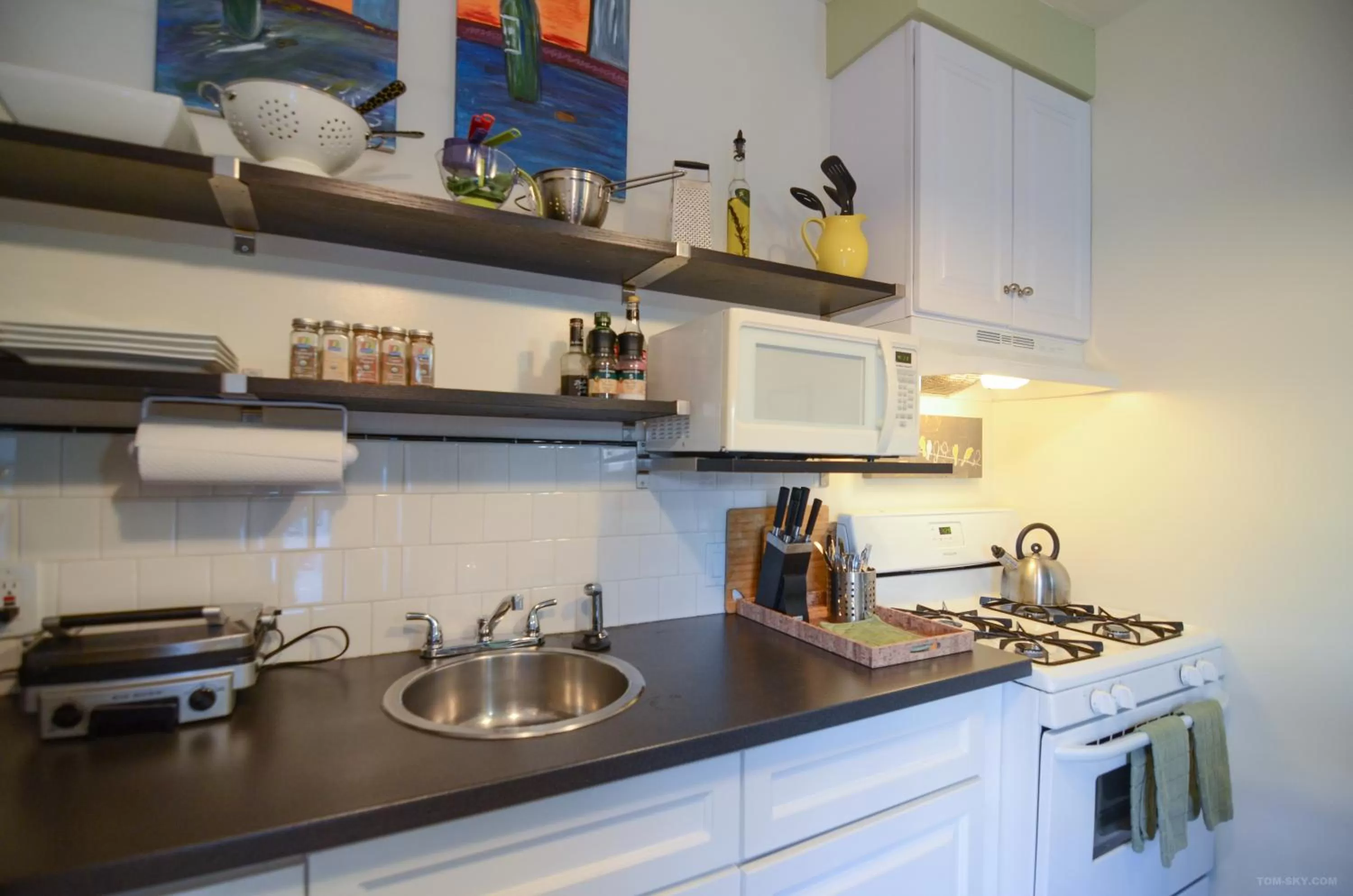 Coffee/tea facilities in Hotel Royal