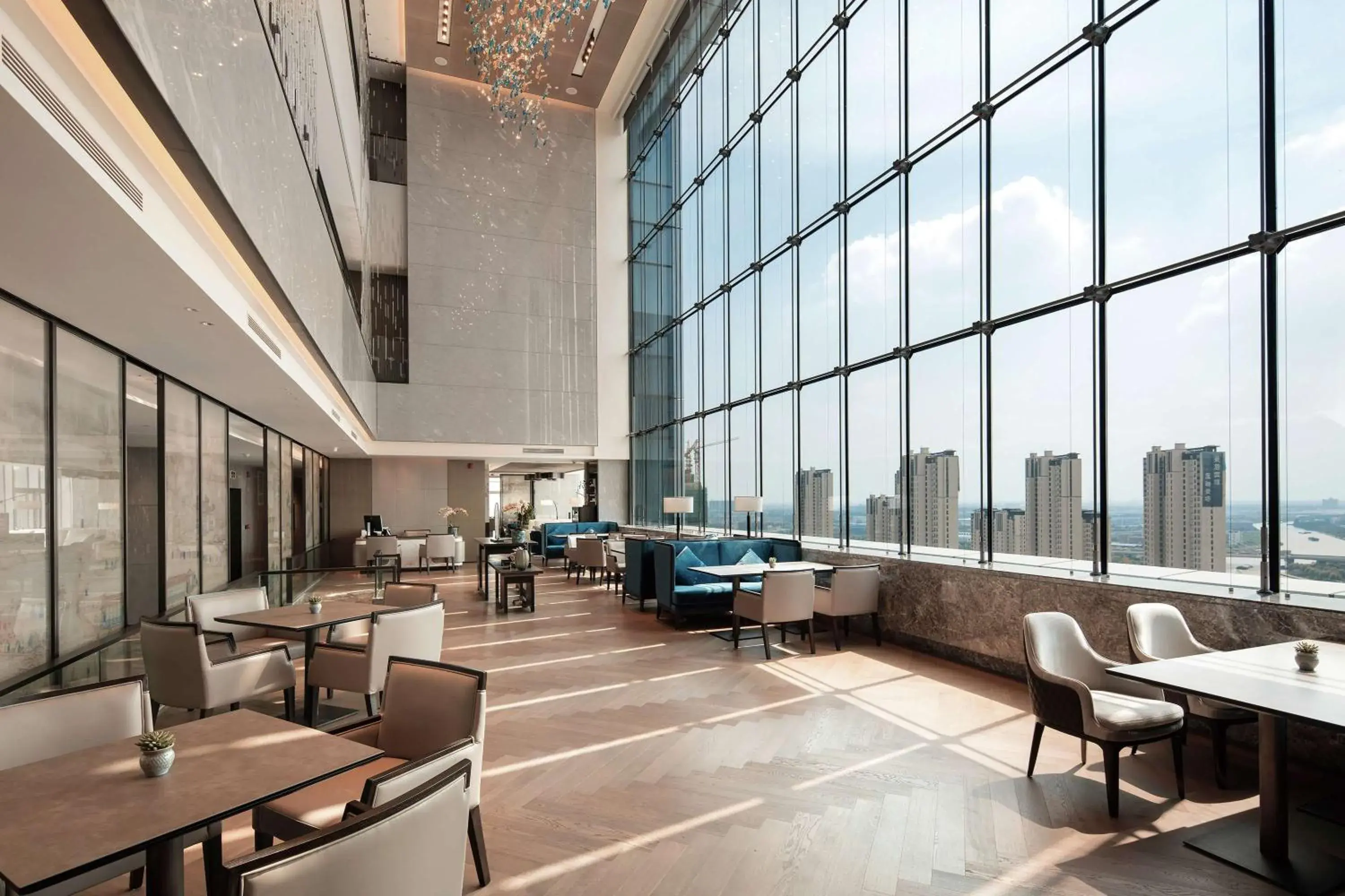 Property building, Lounge/Bar in Doubletree By Hilton Suzhou Wujiang