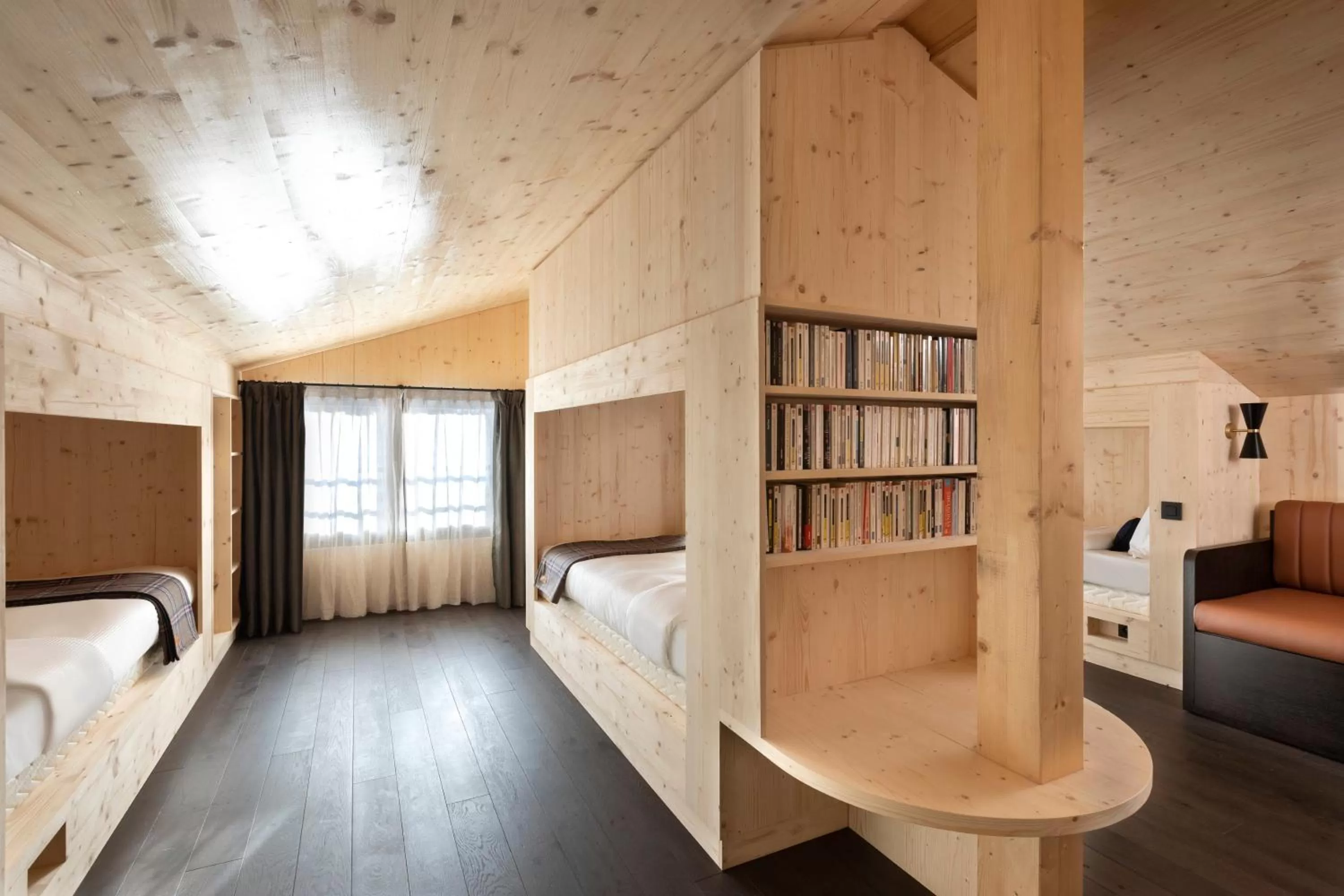 Photo of the whole room, Bed in St-Alban Hotel & Spa