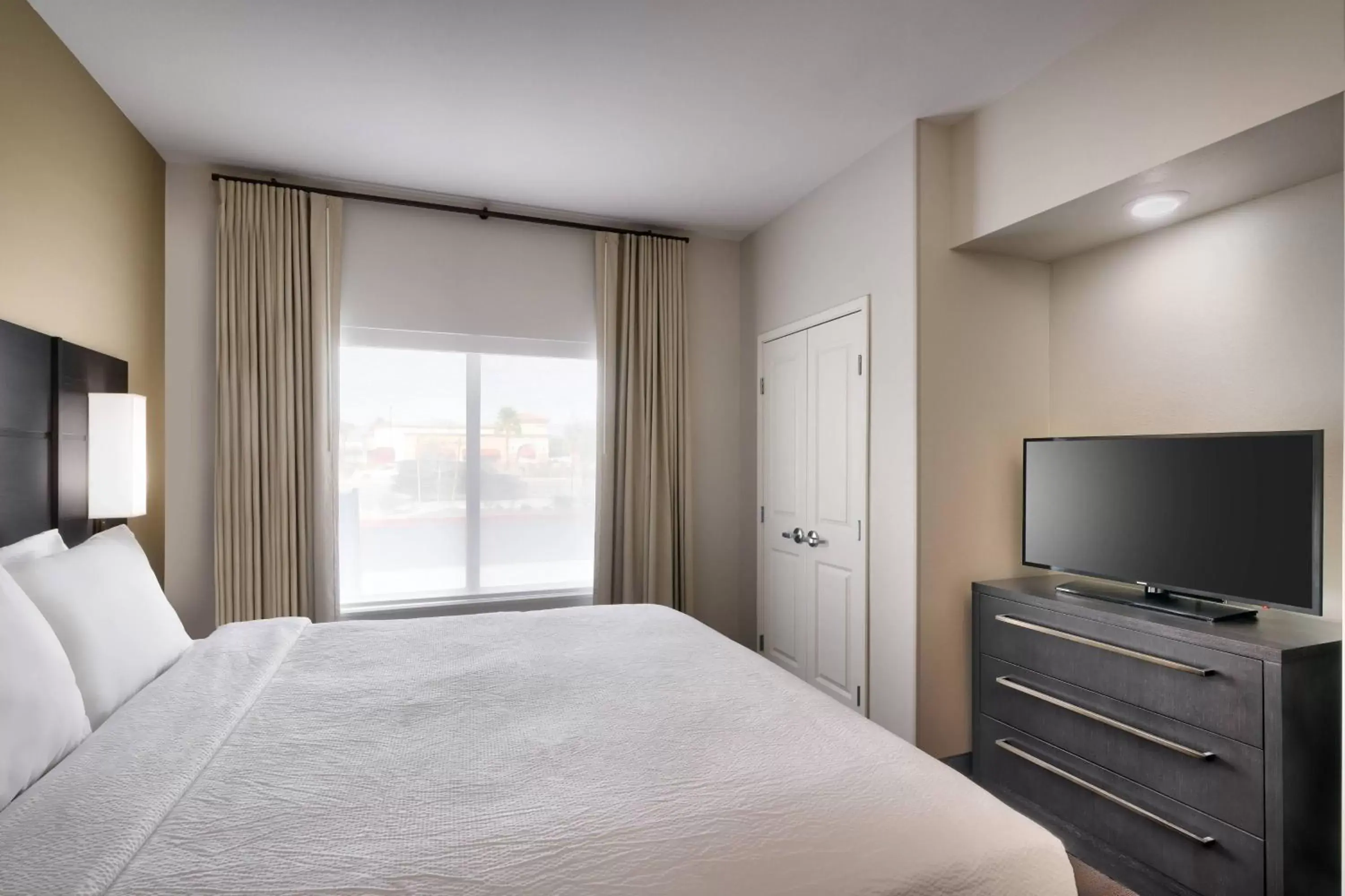 Bedroom, Bed in Residence Inn by Marriott La Quinta