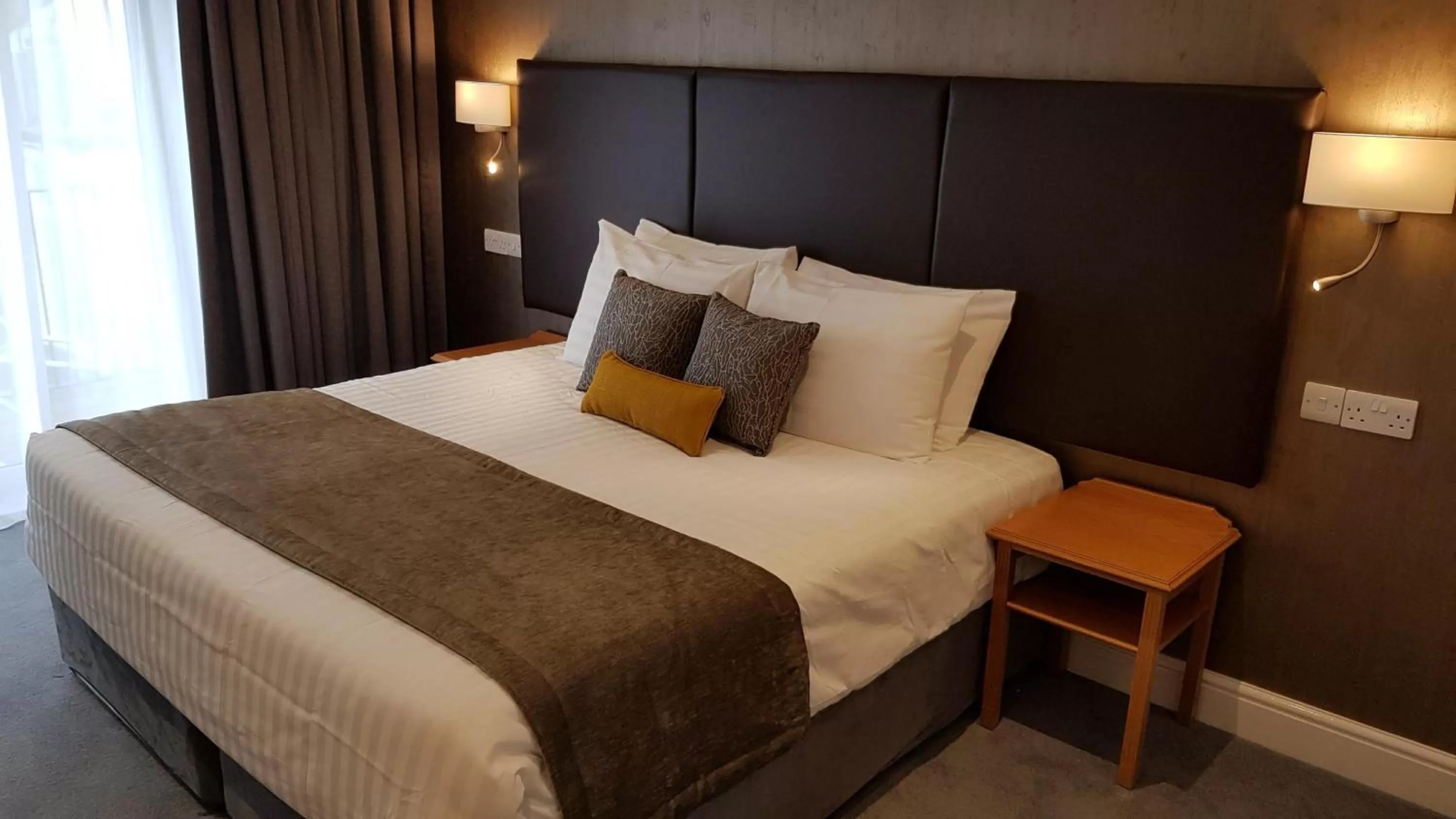 Bed in Heywood Spa Hotel