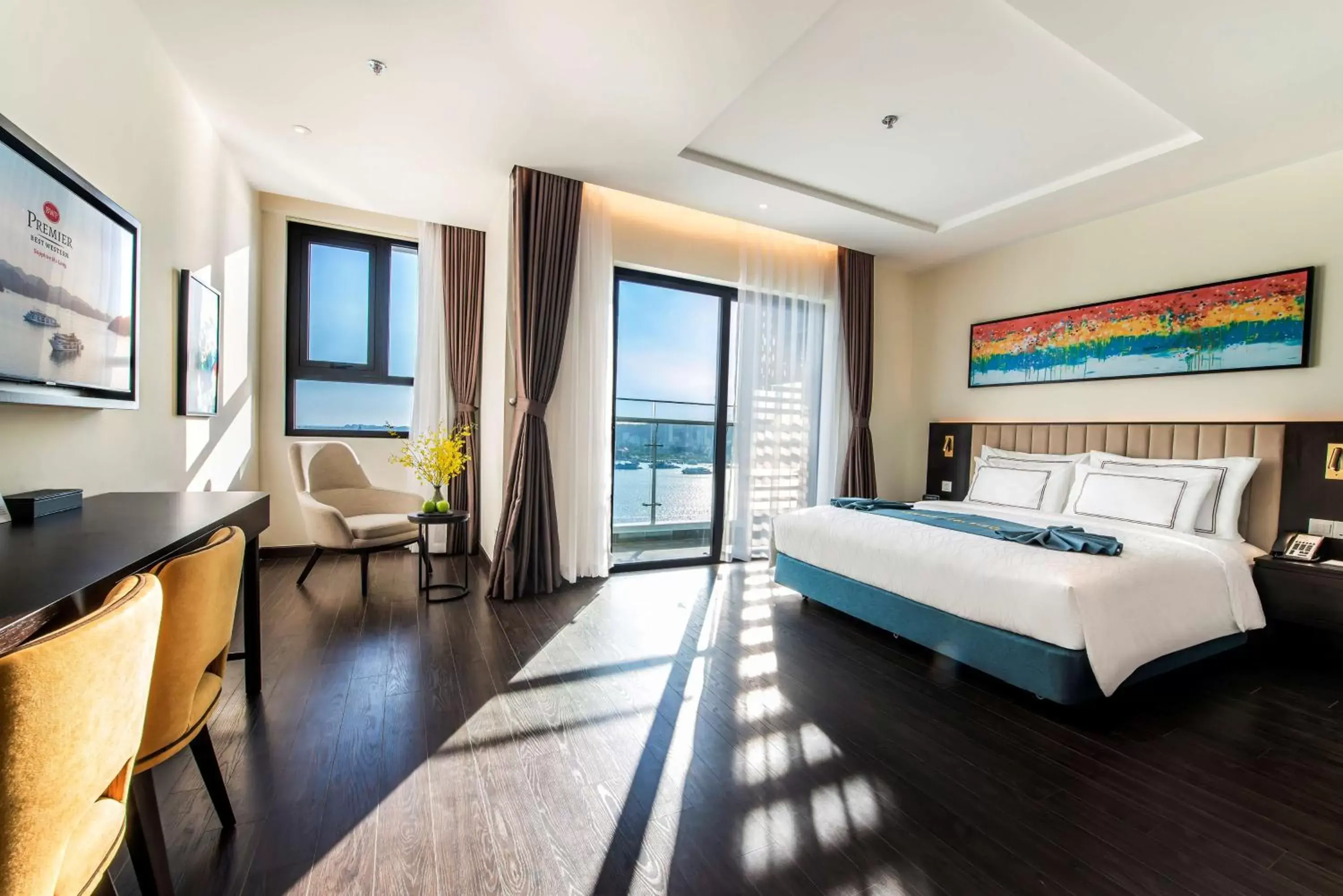 Bedroom in Best Western Premier Sapphire Ha Long