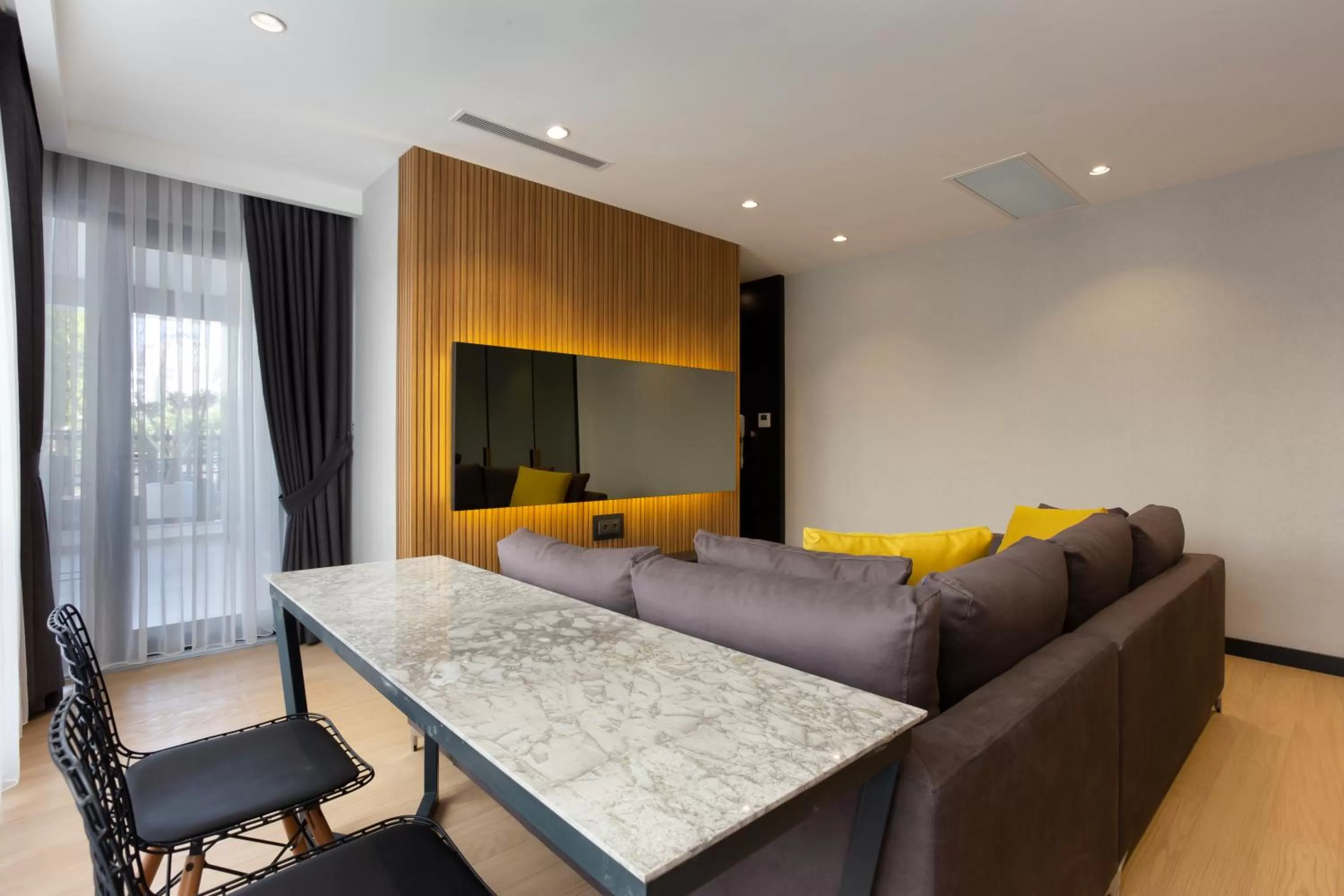 Photo of the whole room in Nox Suite Rezidans