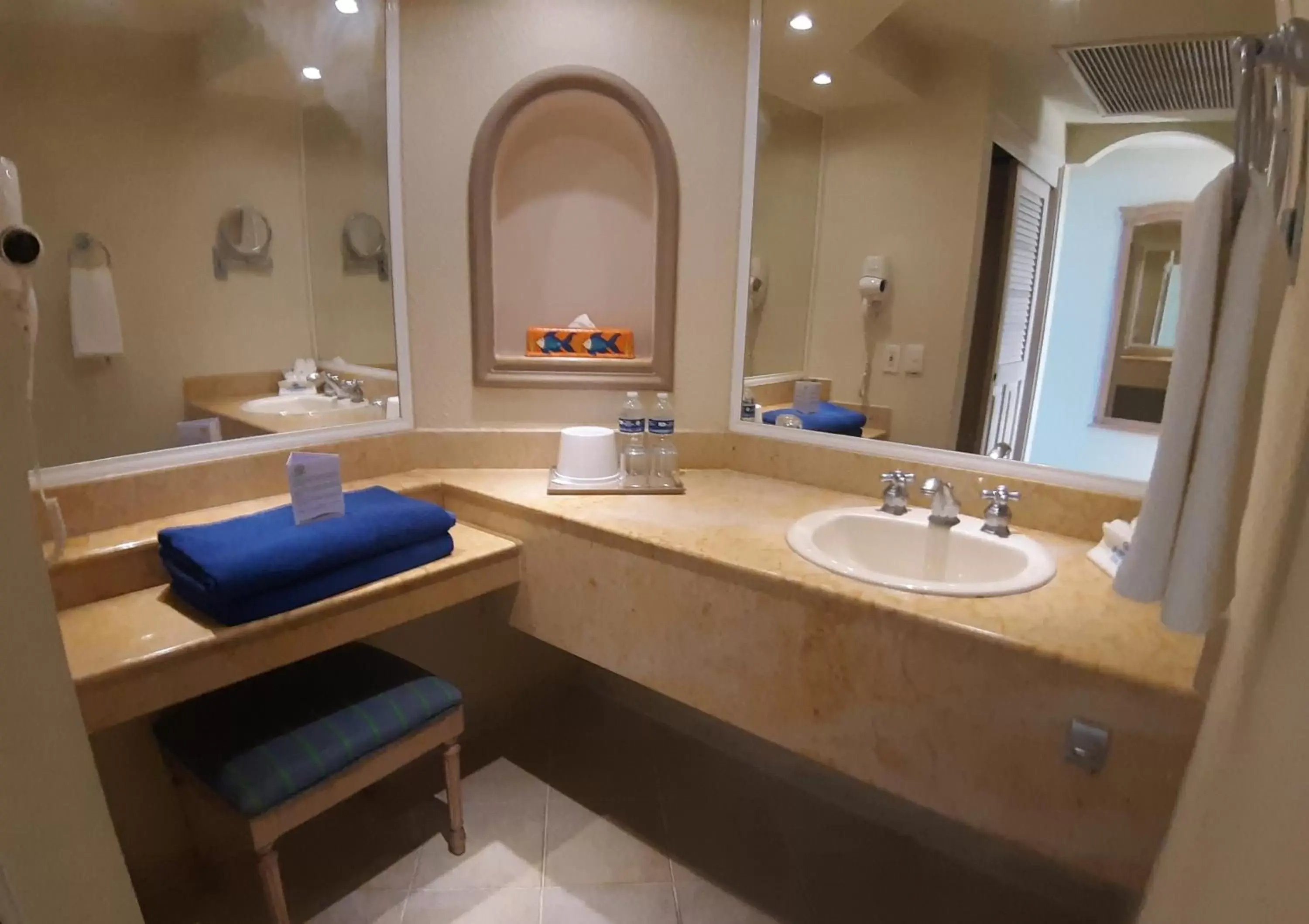 Bathroom in El Cozumeleño Beach Resort - All Inclusive