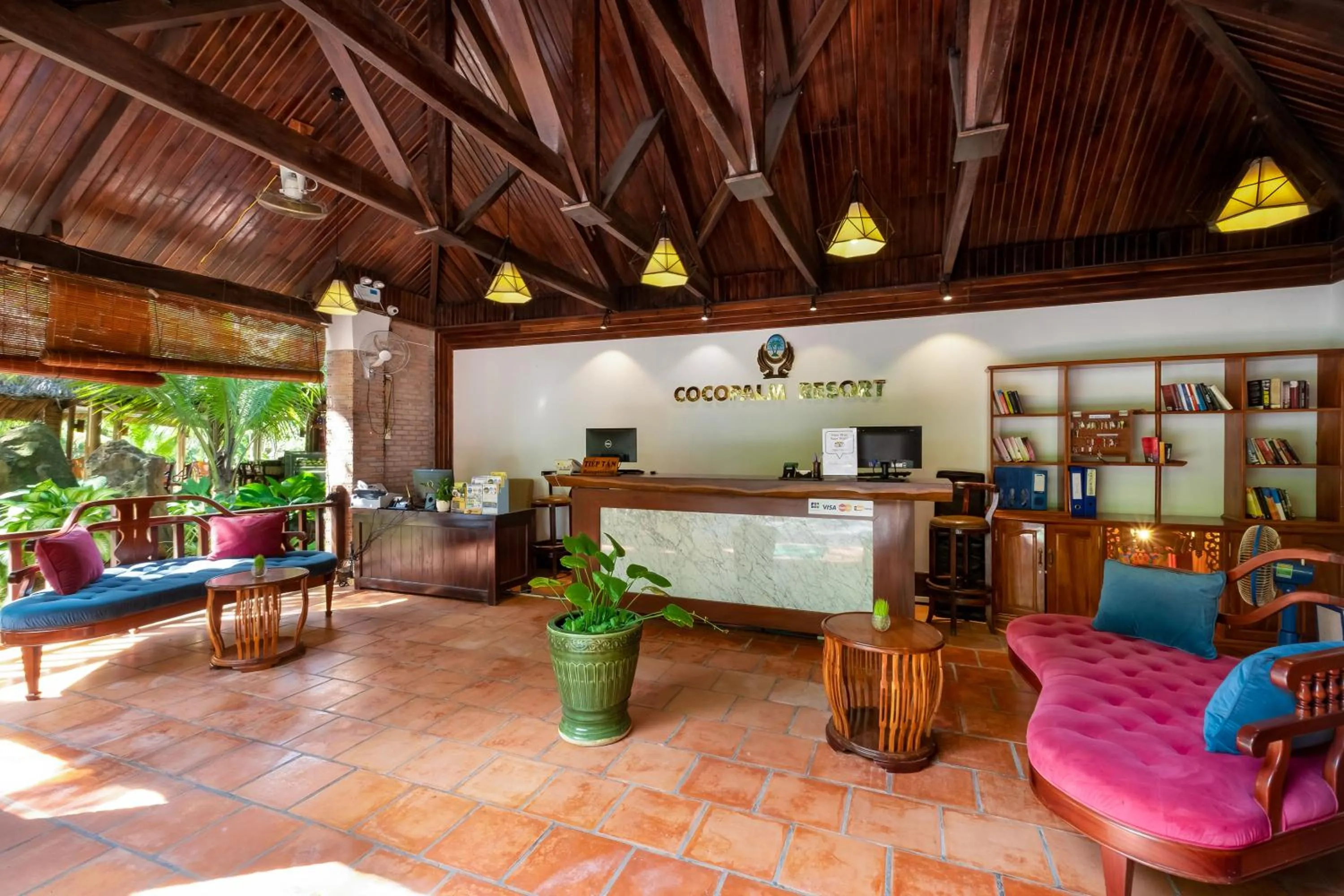 Lobby or reception in Coco Palm Beach Resort