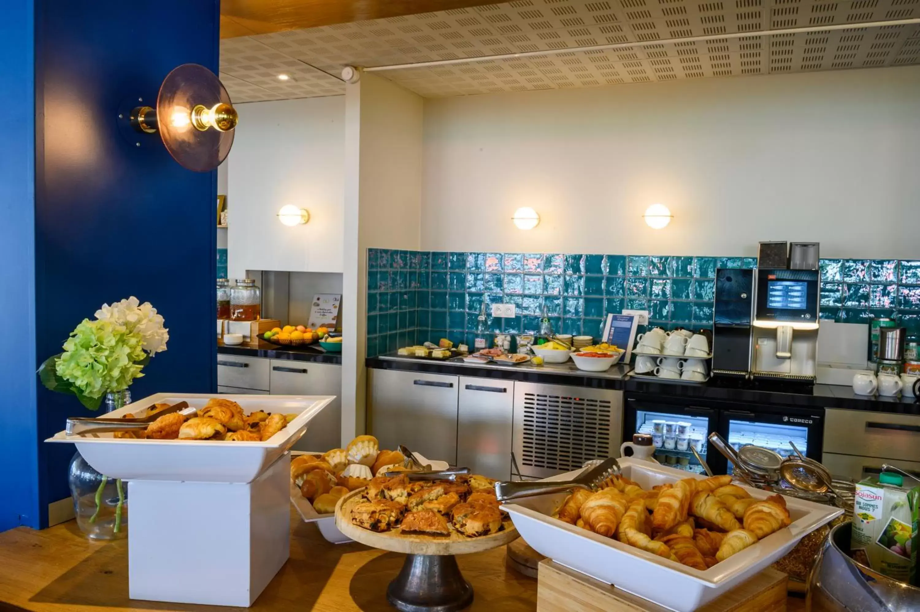 Breakfast in Novotel Orléans Sud La Source Breakfast in Novotel Orléans Sud La Source