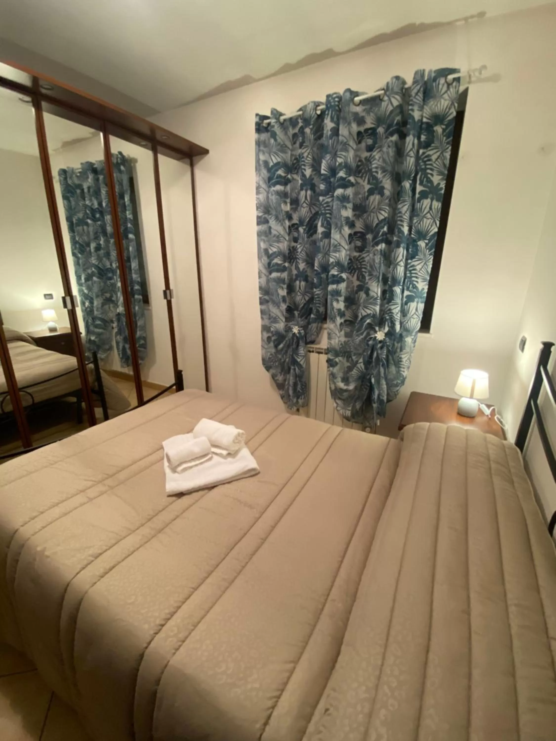 Photo of the whole room, Bed in BELLA ASSISI B & B