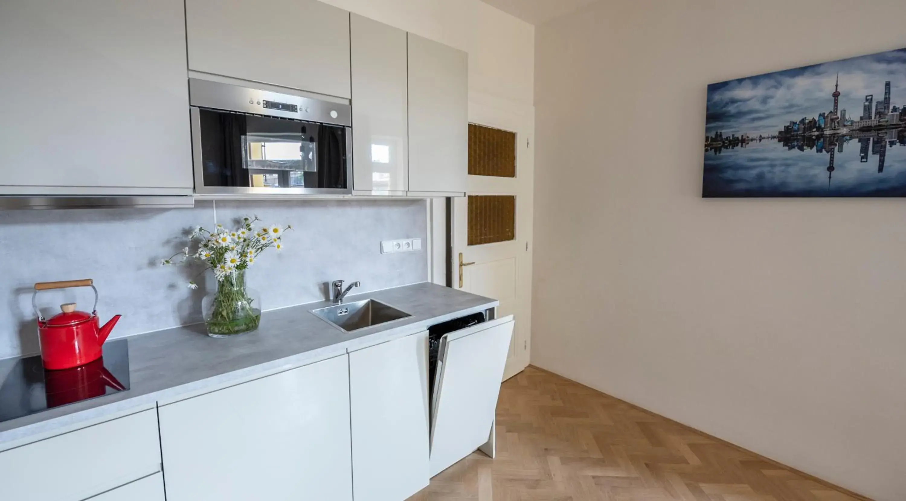 Kitchen/Kitchenette in Letna Garden Suites