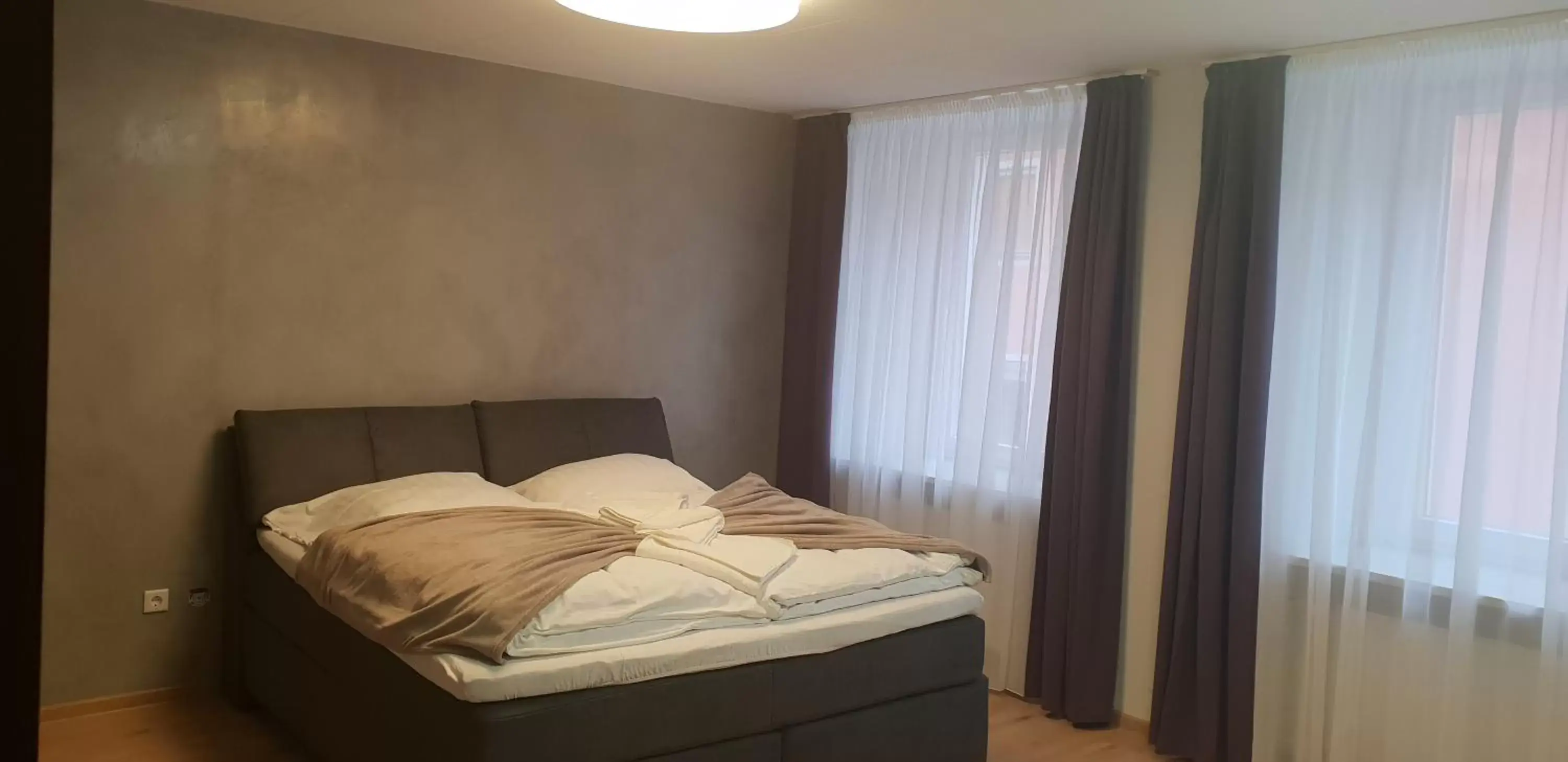 Deluxe Queen Room in Hotel Giamas Deluxe Queen Room in Hotel Giamas