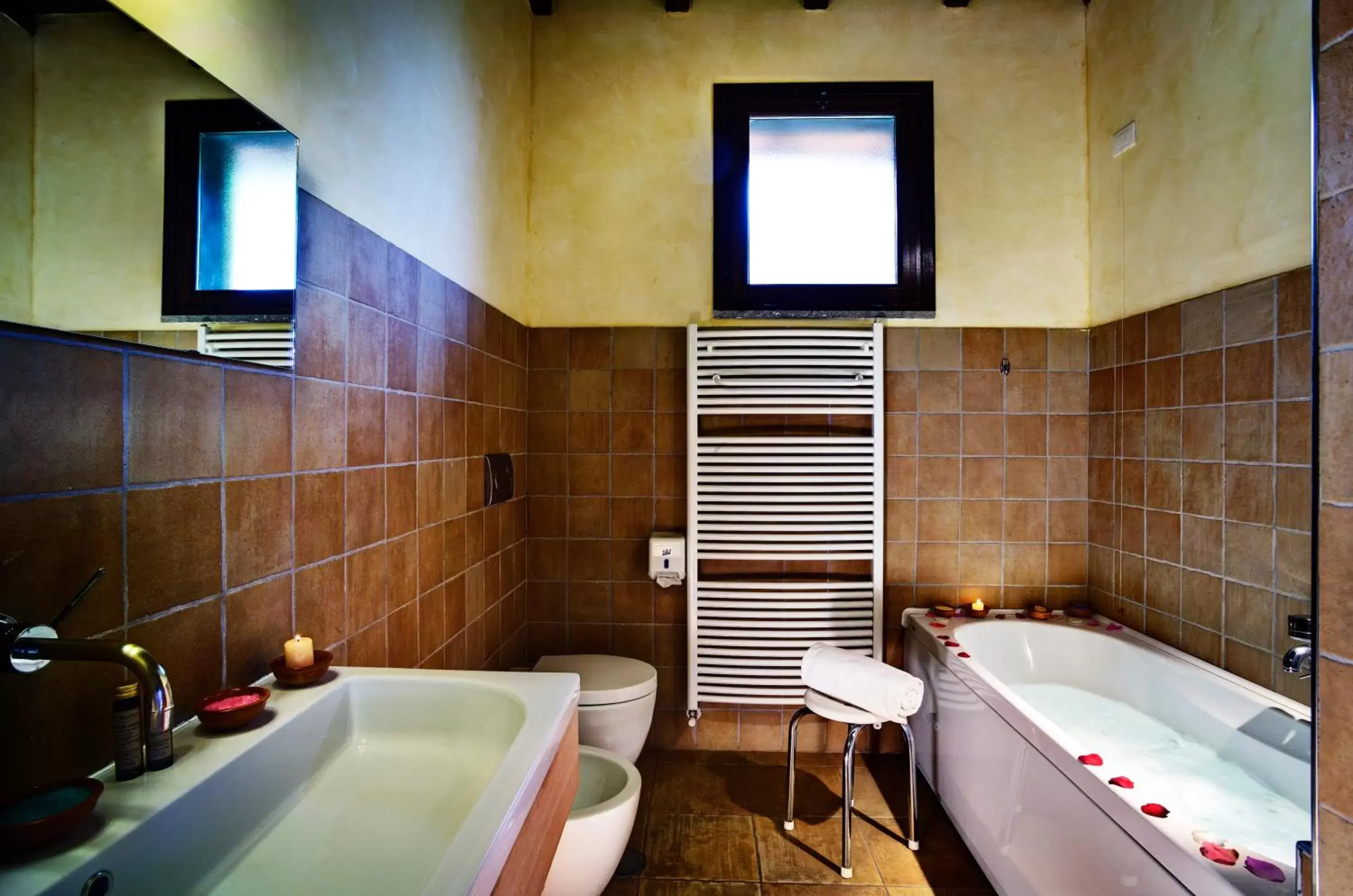 Bathroom in Villa Hotel Valle Del Marta Resort