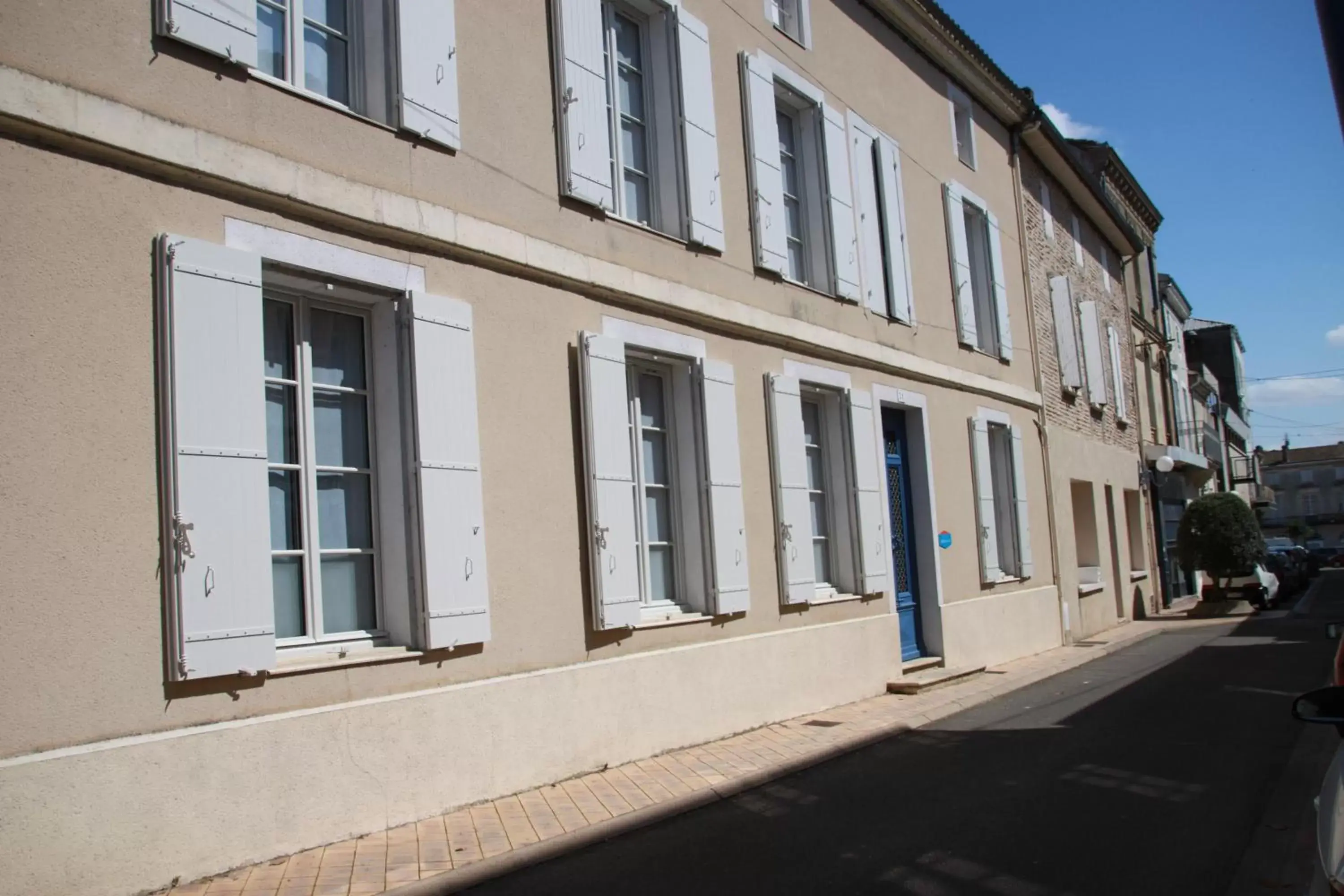 Property Building in La Maison DUFFOUR chambres d'hôtes avec Petit Déjeuner