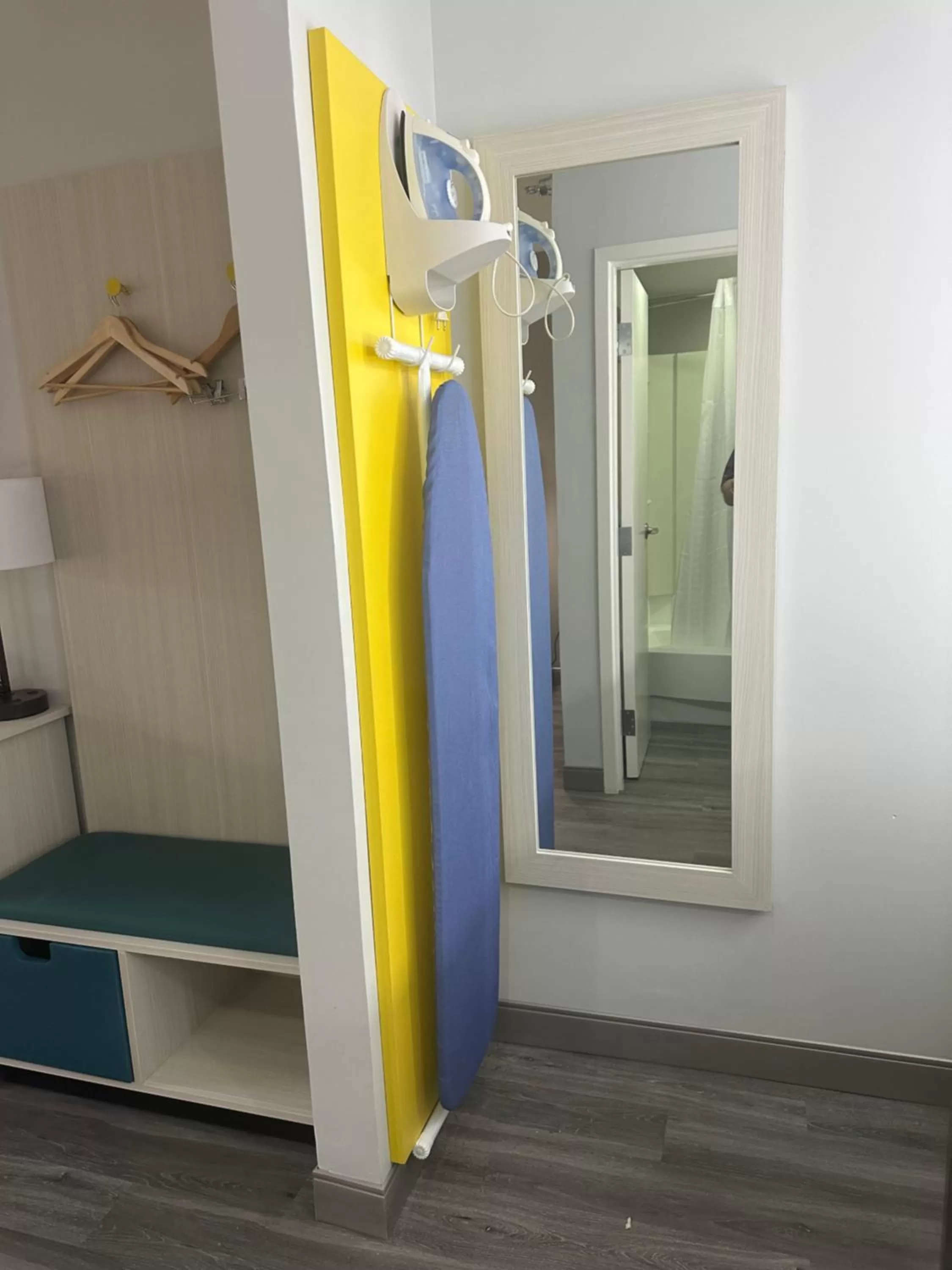 Bedroom in Days-Inn by Wyndham Baltimore Northwest