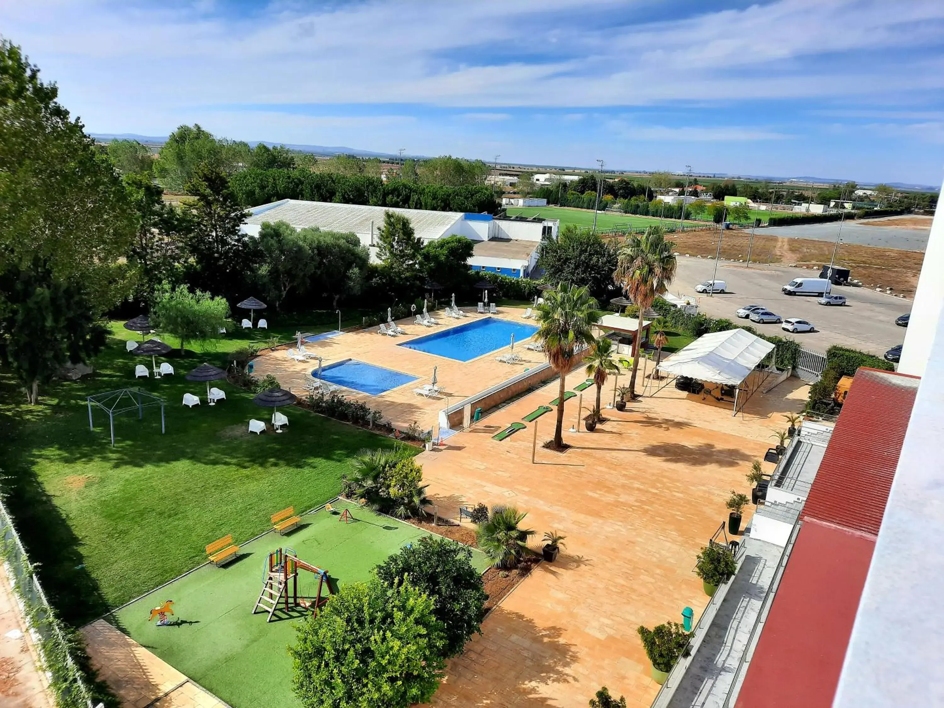 Garden view, Pool View in BejaParque Hotel