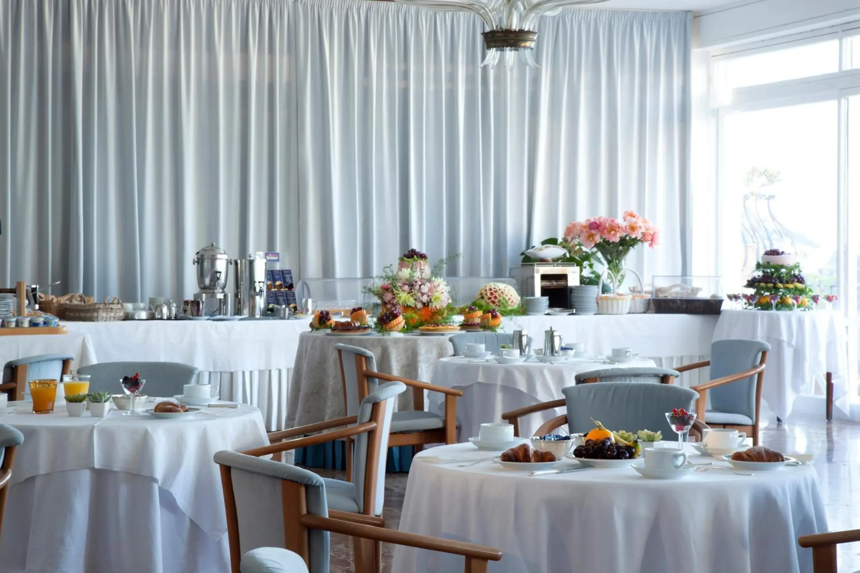 Restaurant/Places to Eat in Hotel La Floridiana