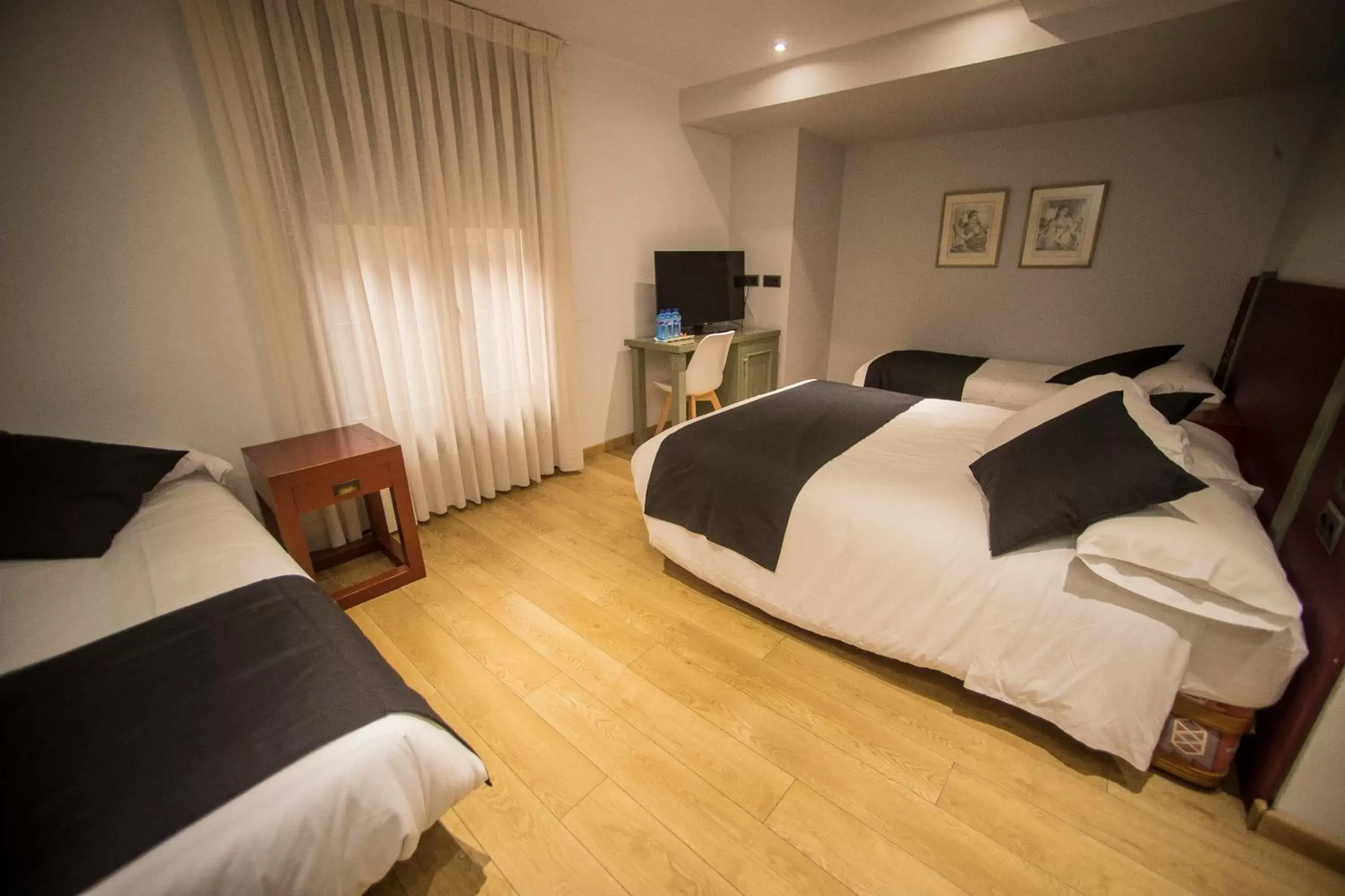 Photo of the whole room, Bed in Boutique Hotel Castilla