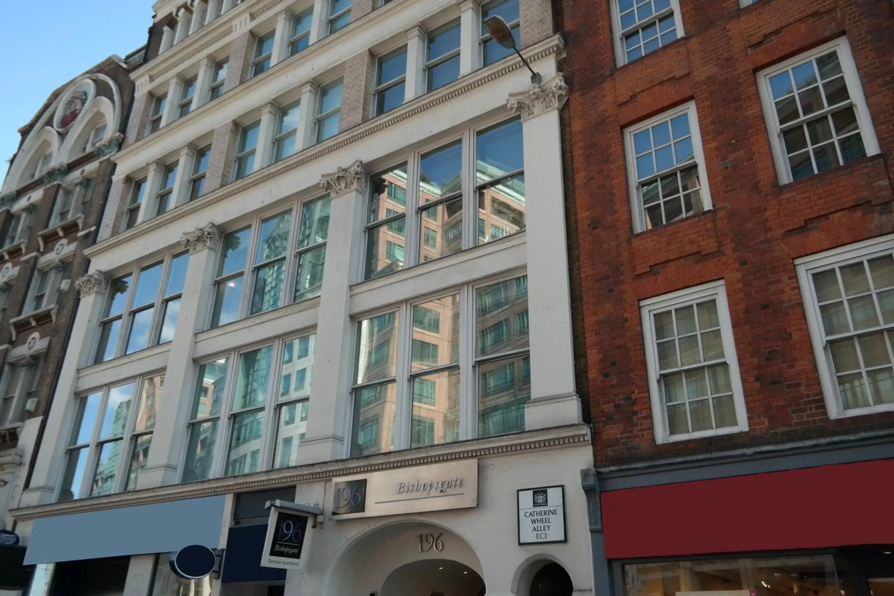 Facade/entrance, Property Building in 196 Bishopsgate