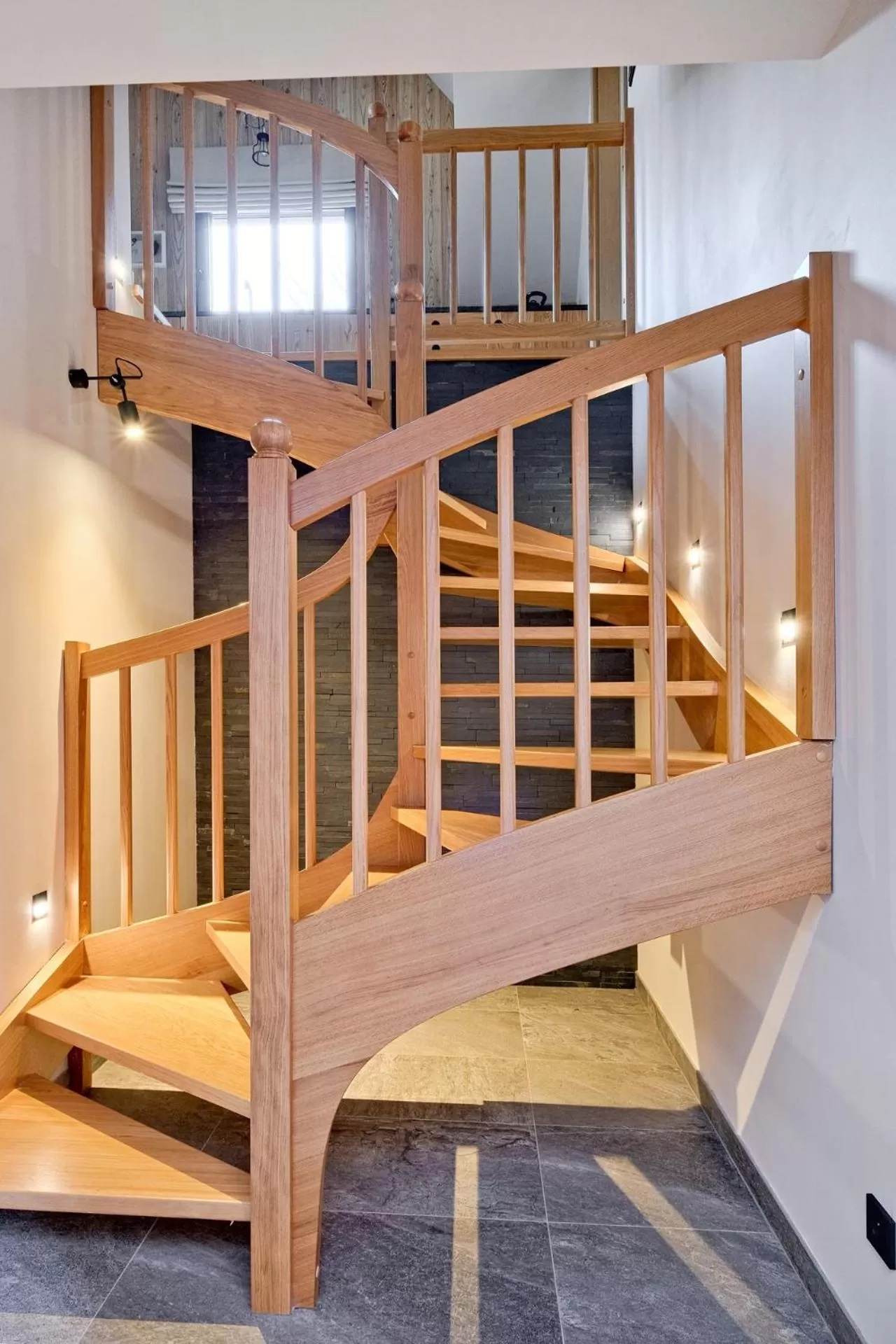 Photo of the whole room, Bed in Harda House Friends & Spa