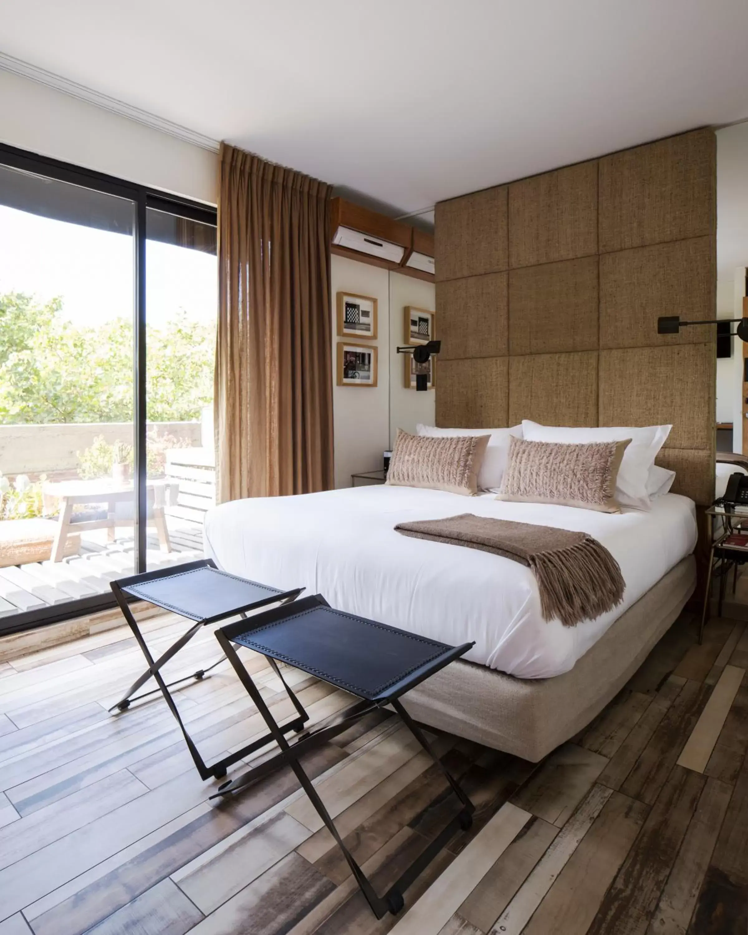 Double Room with Terrace in Maison Italia 1029 Double Room with Terrace in Maison Italia 1029