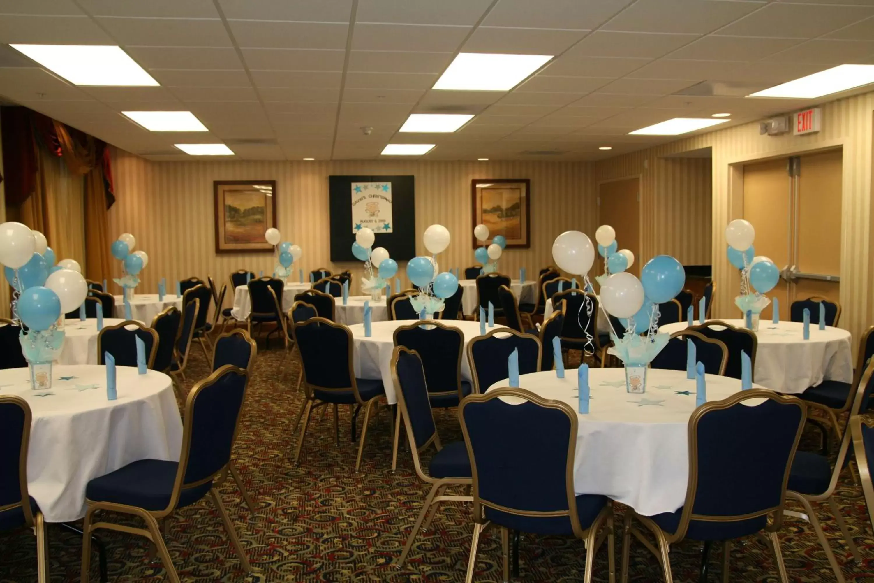 Meeting/conference room, Restaurant/Places to Eat in Hampton Inn & Suites Pittsburg