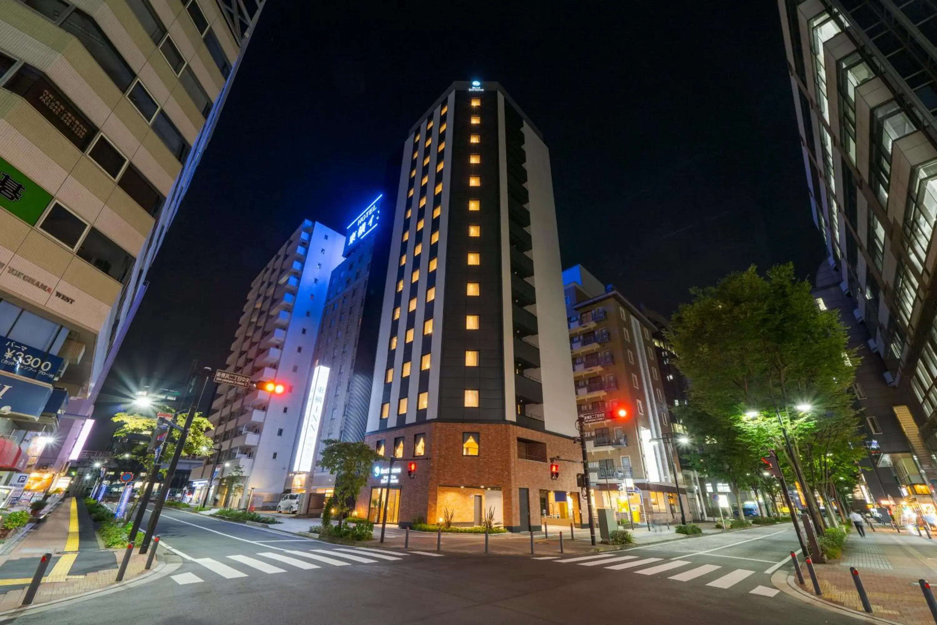 Property building in Best Western Hotel Fino Shin-Yokohama Property building in Best Western Hotel Fino Shin-Yokohama