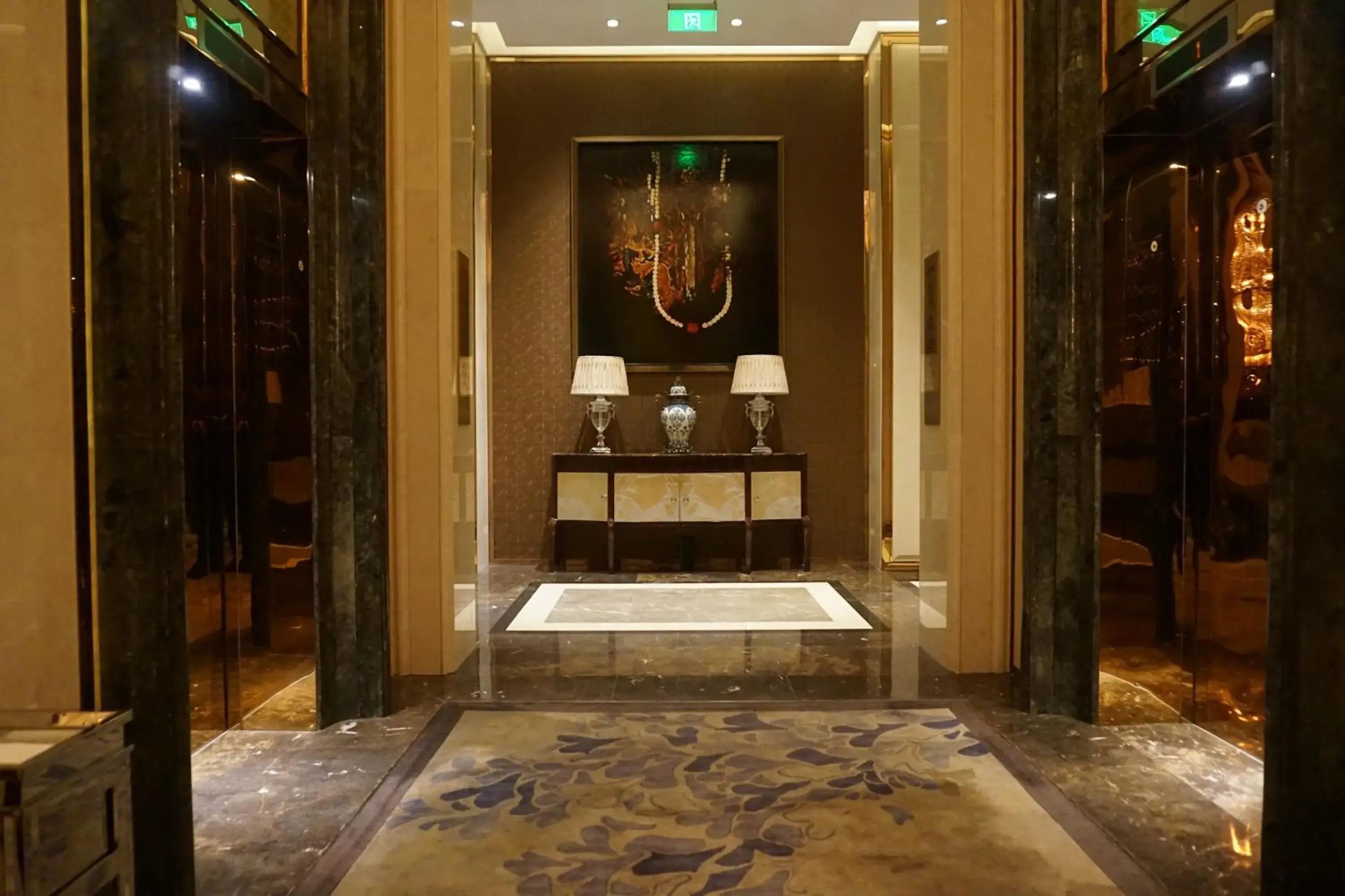 Decorative detail, Lobby/Reception in Wanda Realm Harbin Hotel