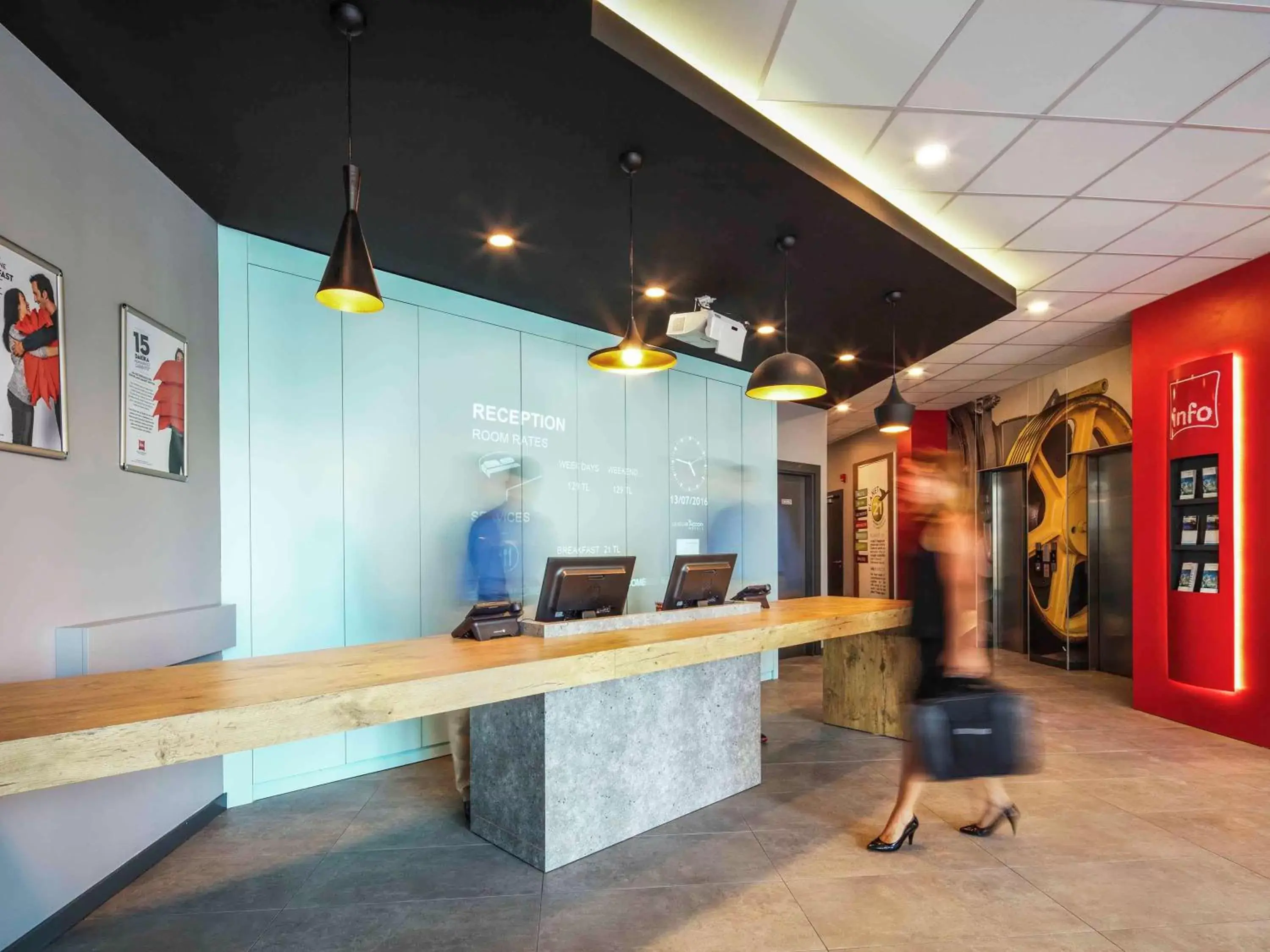 Property building, Lobby/Reception in Ibis Istanbul West
