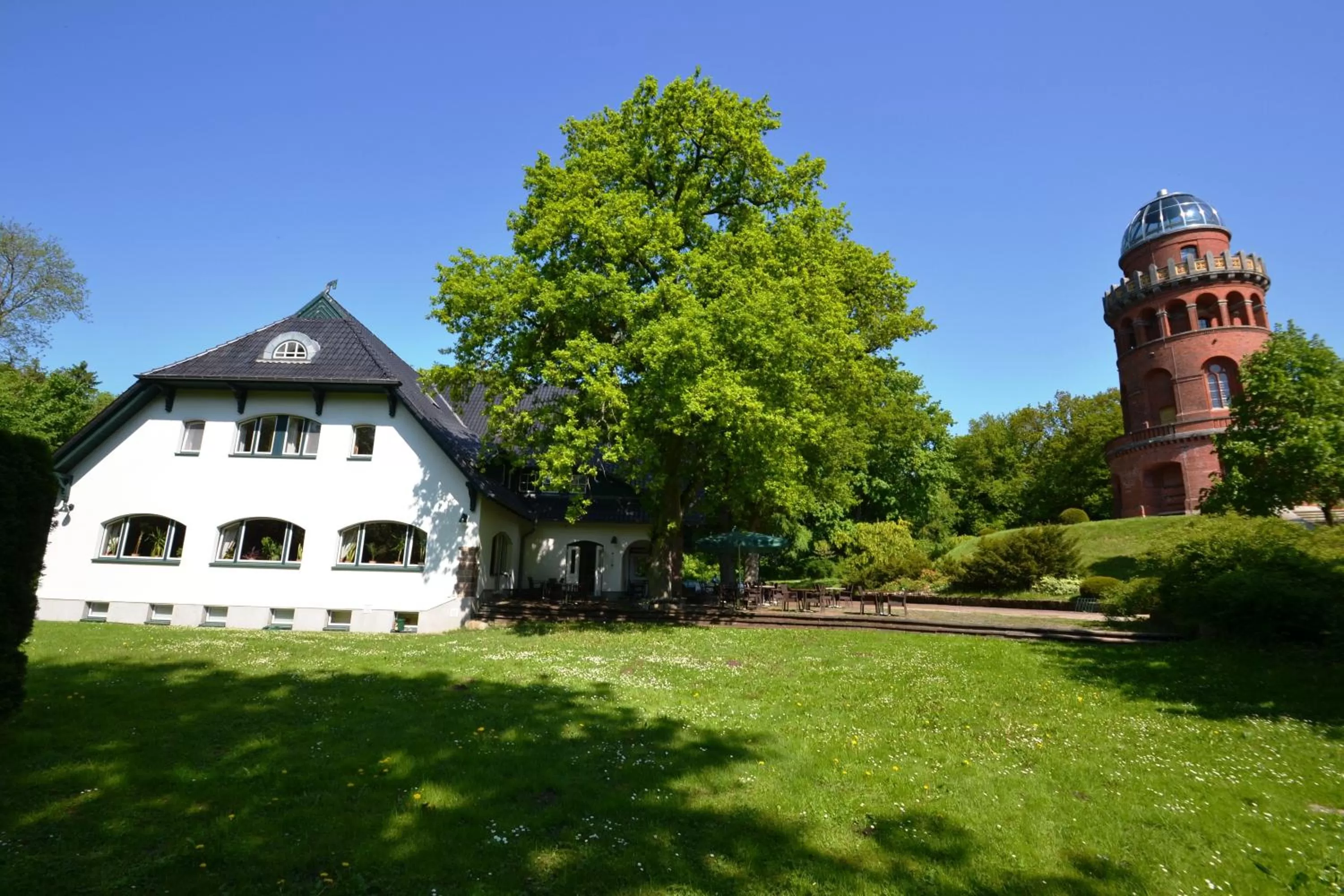 Facade/entrance in Hotel am Rugard