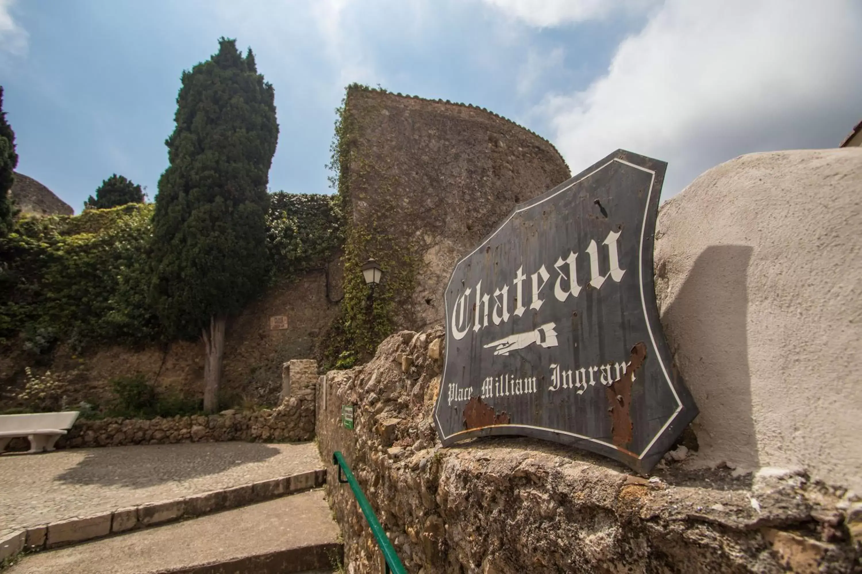 Nearby landmark, Property Building in La Bombonière & Spa