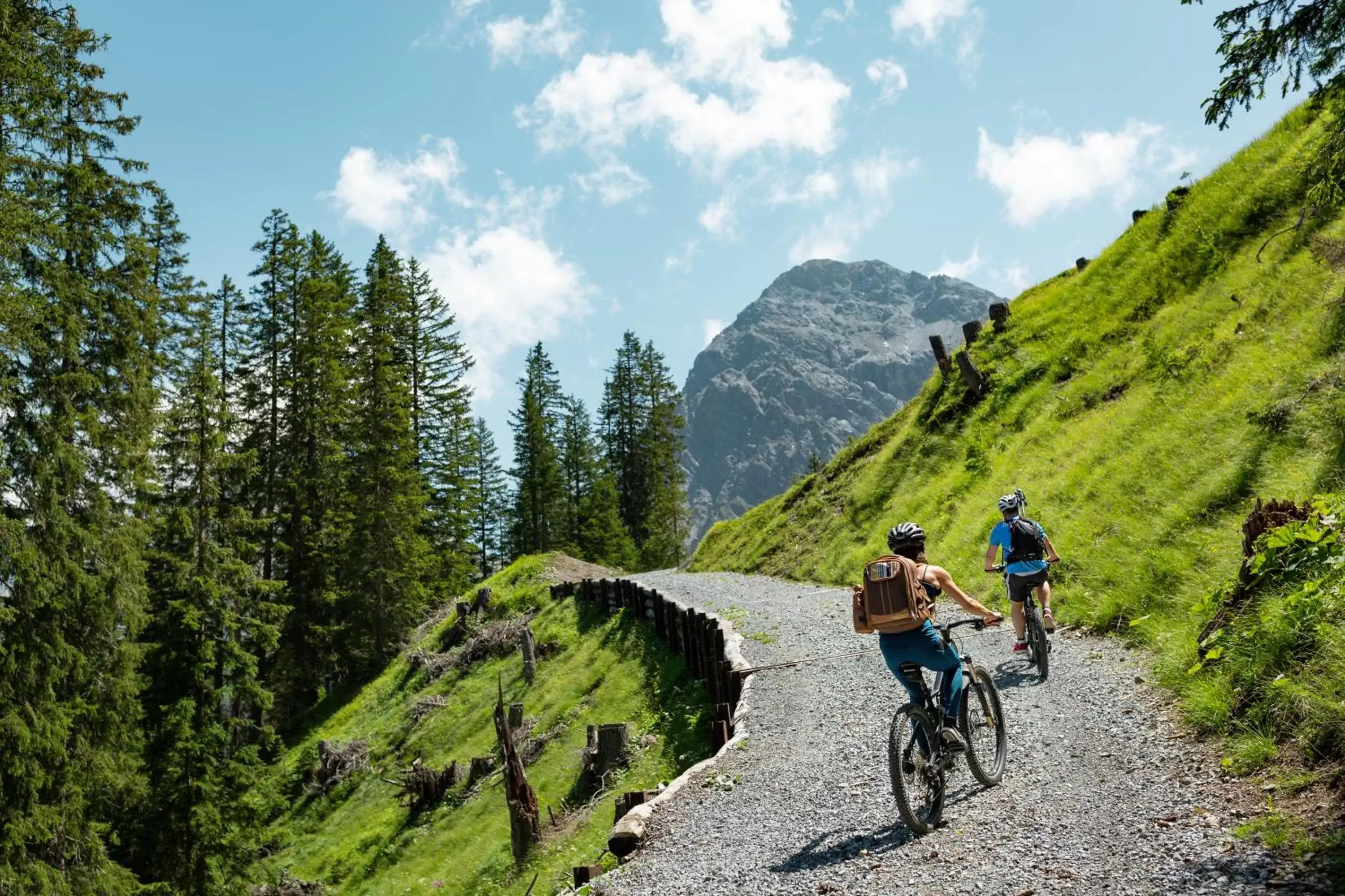 Cycling, Biking in ROBINSON AROSA - Adults only
