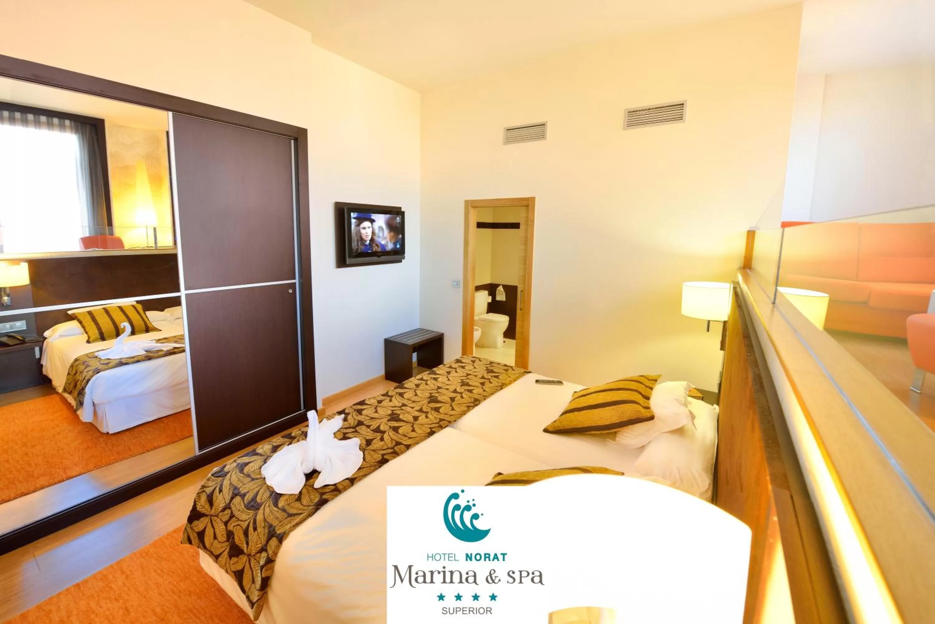 Photo of the whole room, Bed in Hotel Norat Marina & Spa 4* Superior