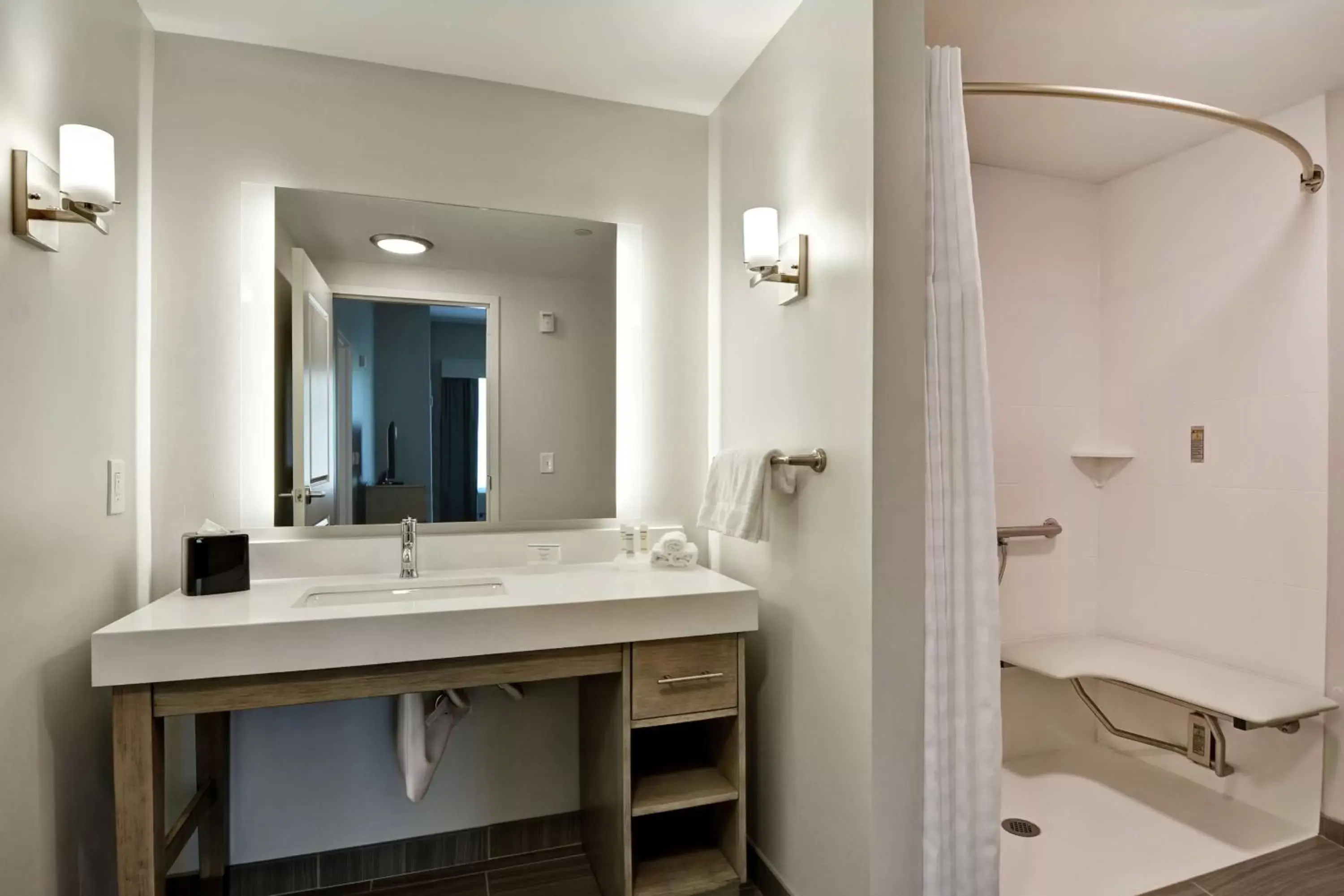 Bathroom in Homewood Suites By Hilton Hadley Amherst