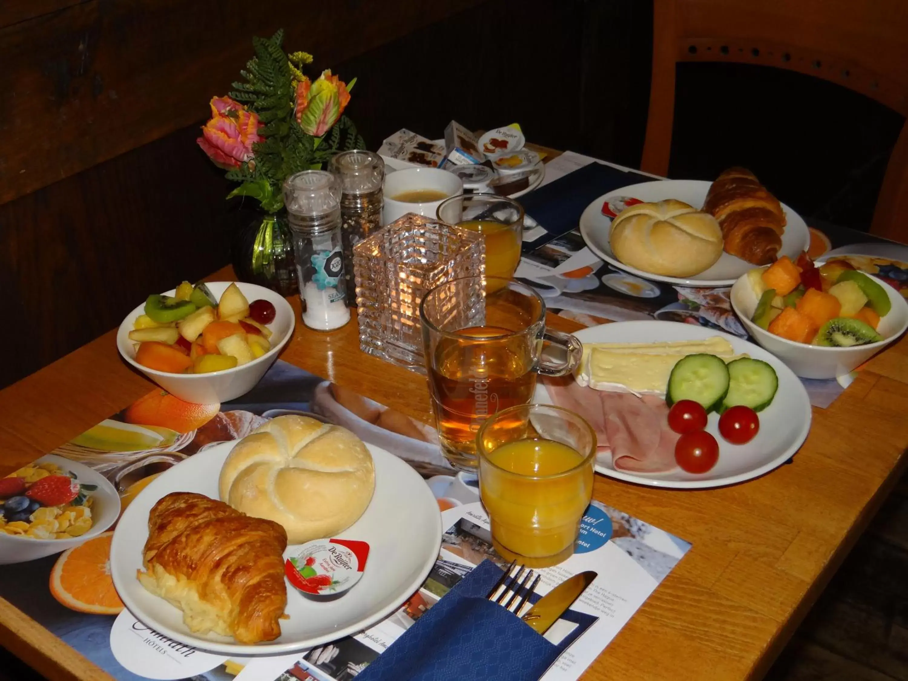 Restaurant/places to eat, Breakfast in Tulip Inn Heerlen City Centre