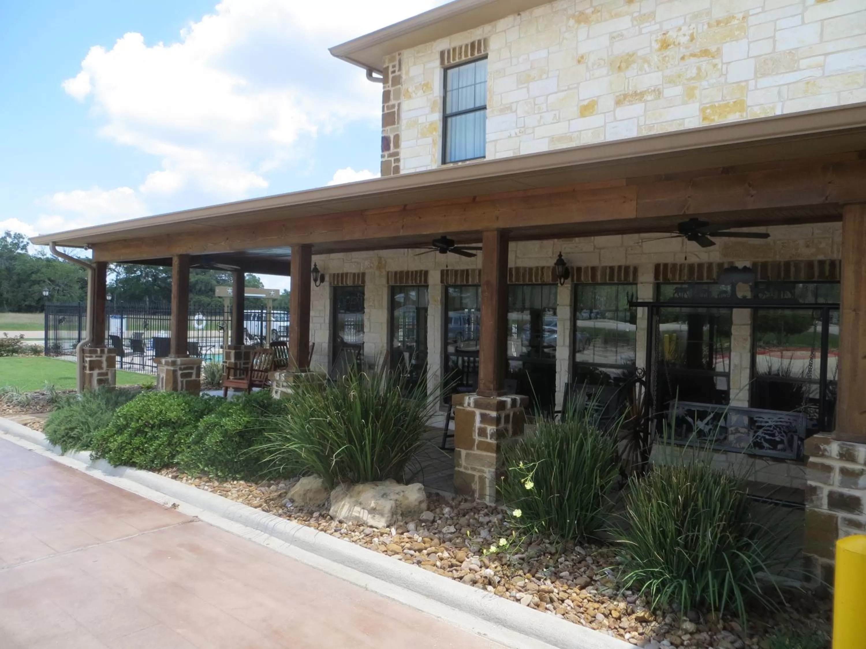 Property building in Hotel Texas Hallettsville