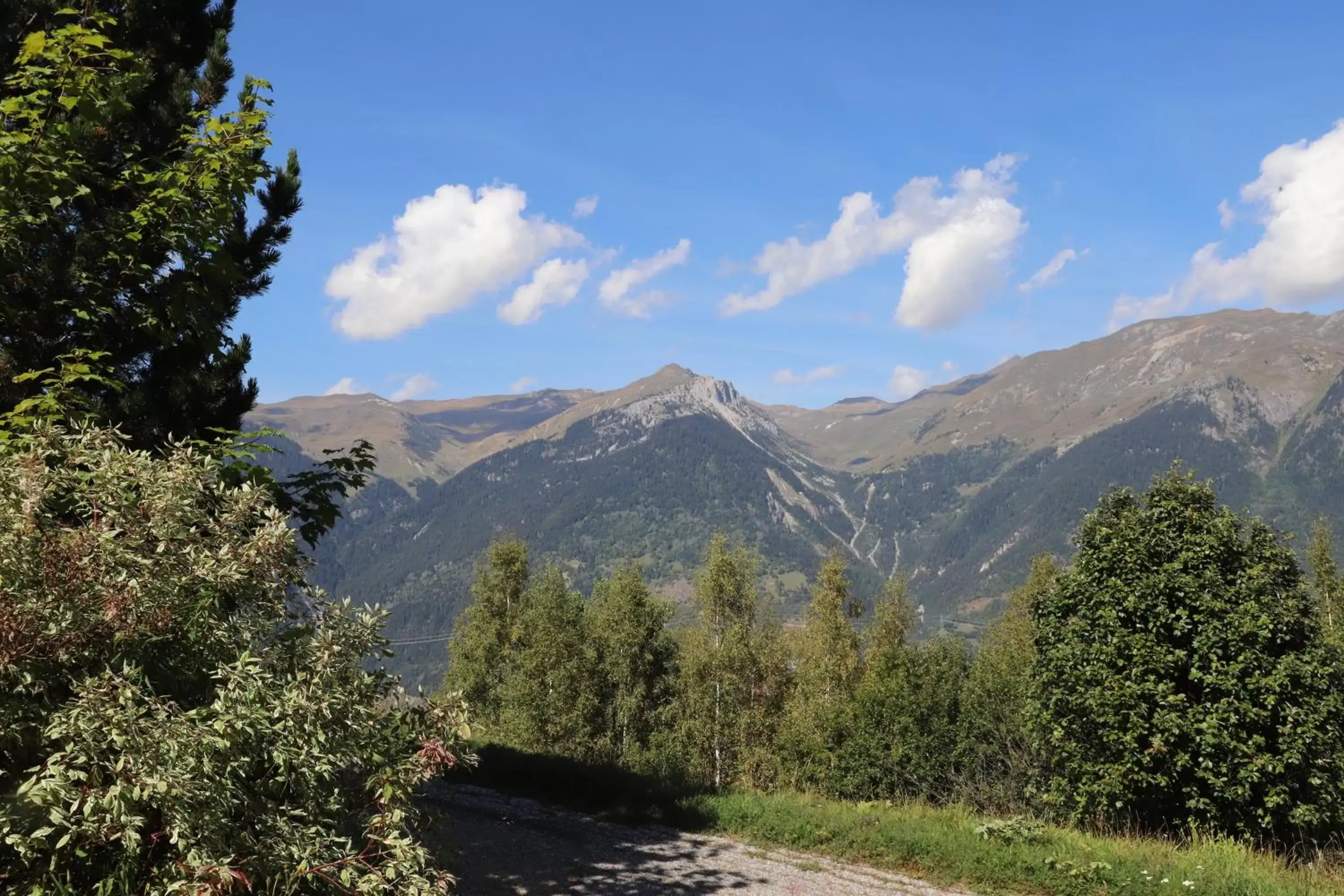 Natural landscape, Mountain View in SOWELL Family La Lauzière