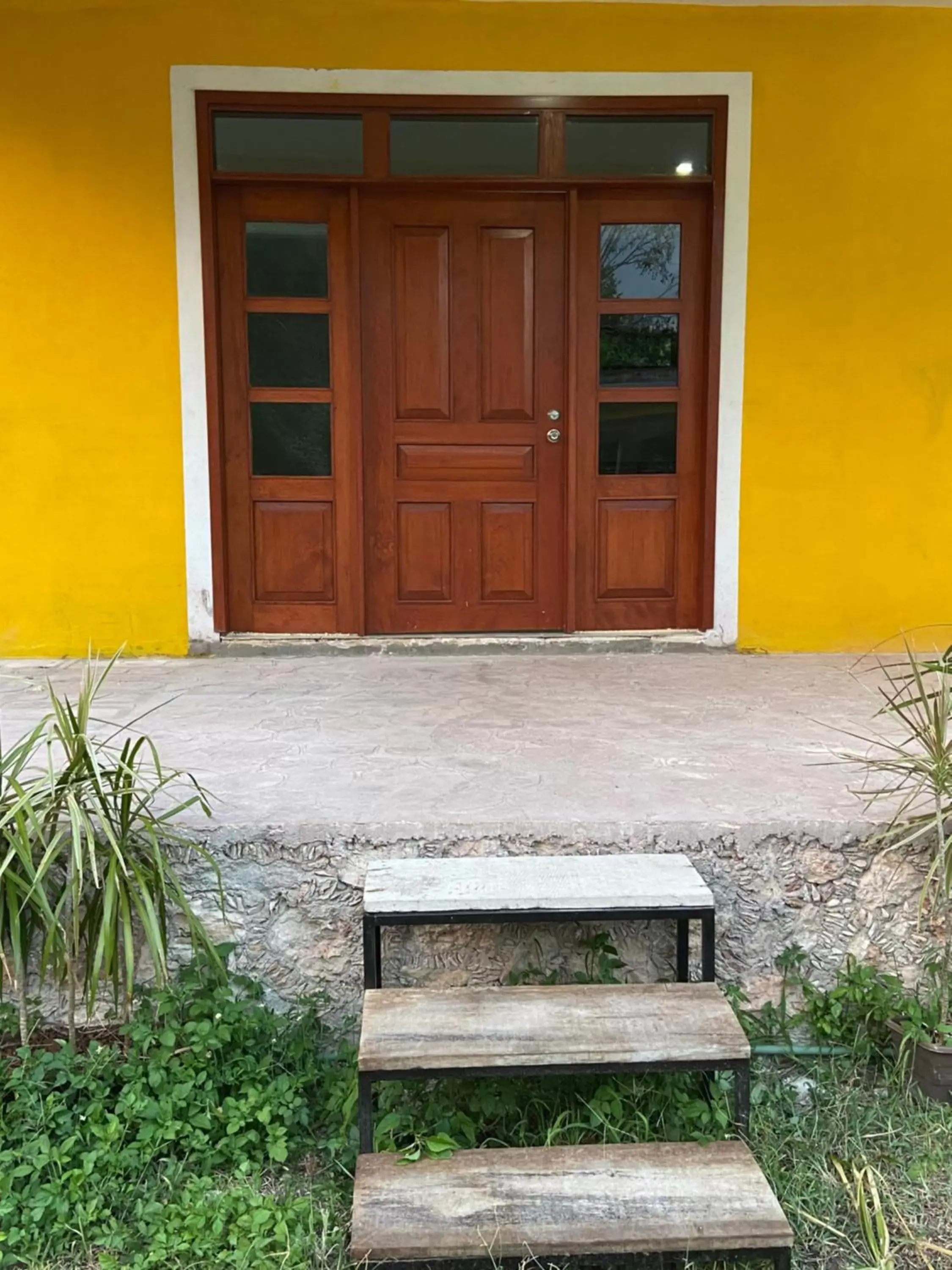 Facade/entrance in Casa Coronado Izamal