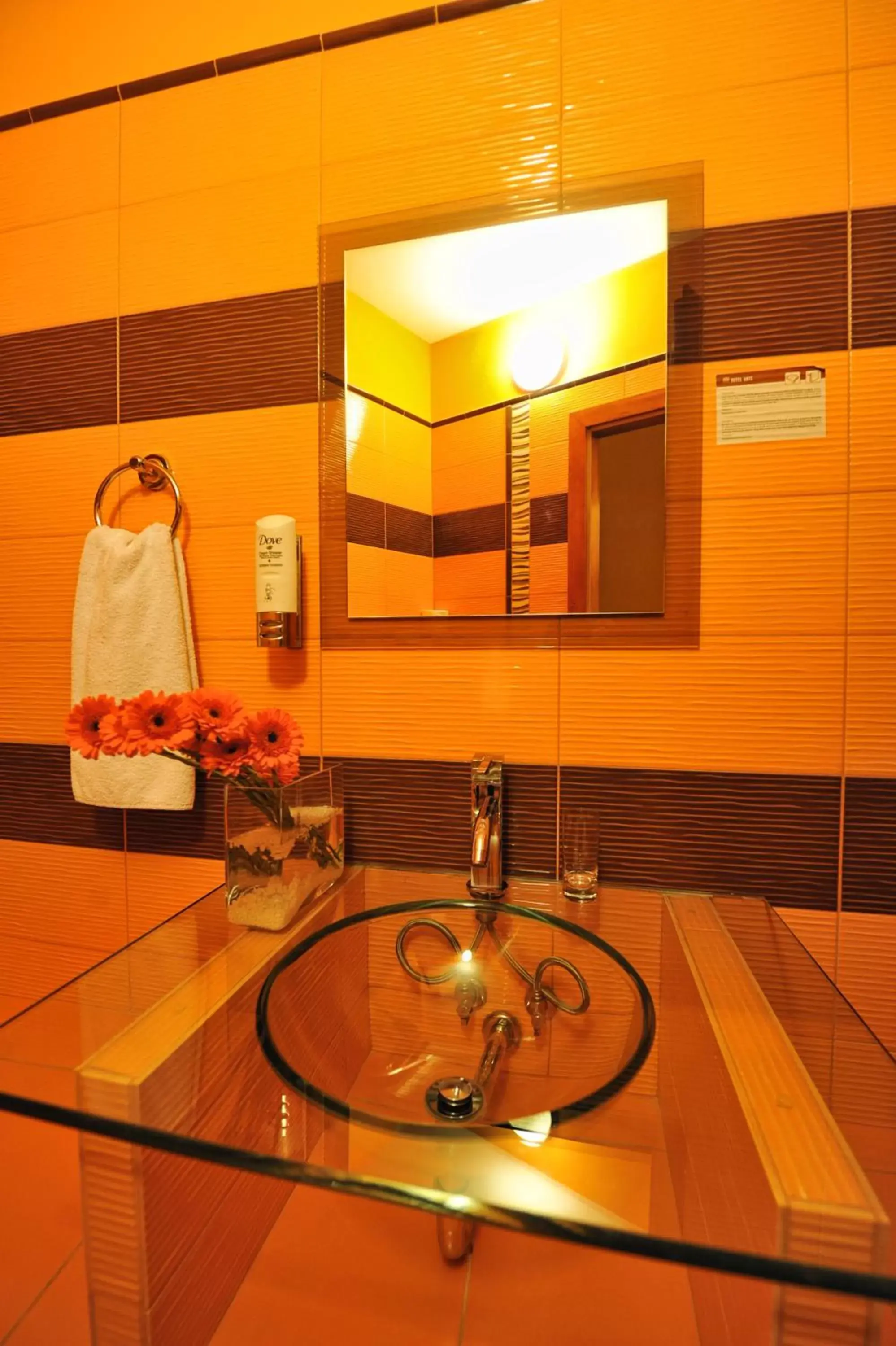 Bathroom in Hotel Arte