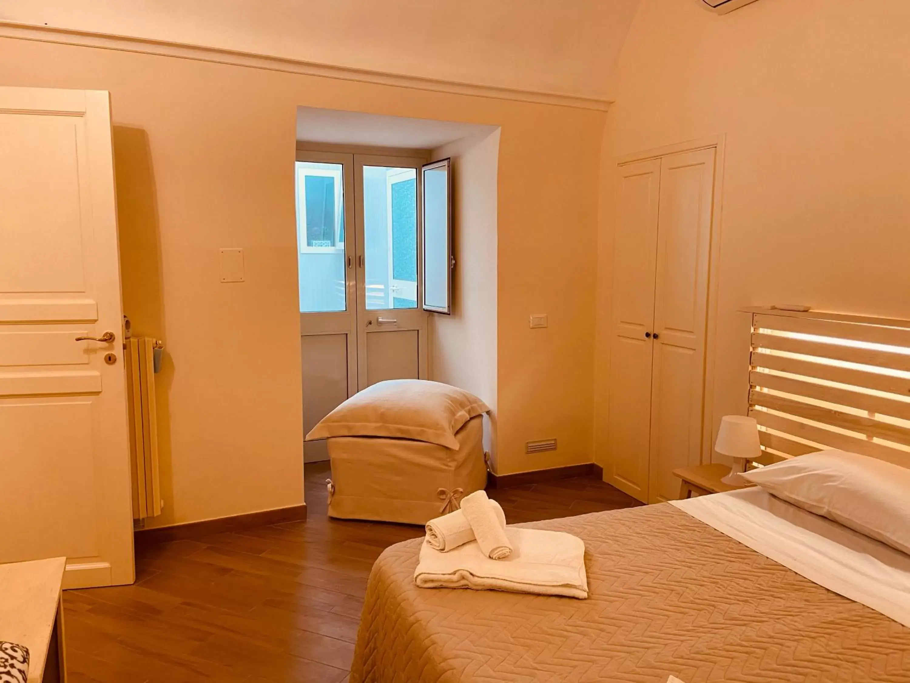 Bedroom, Bed in Dimora del Vico