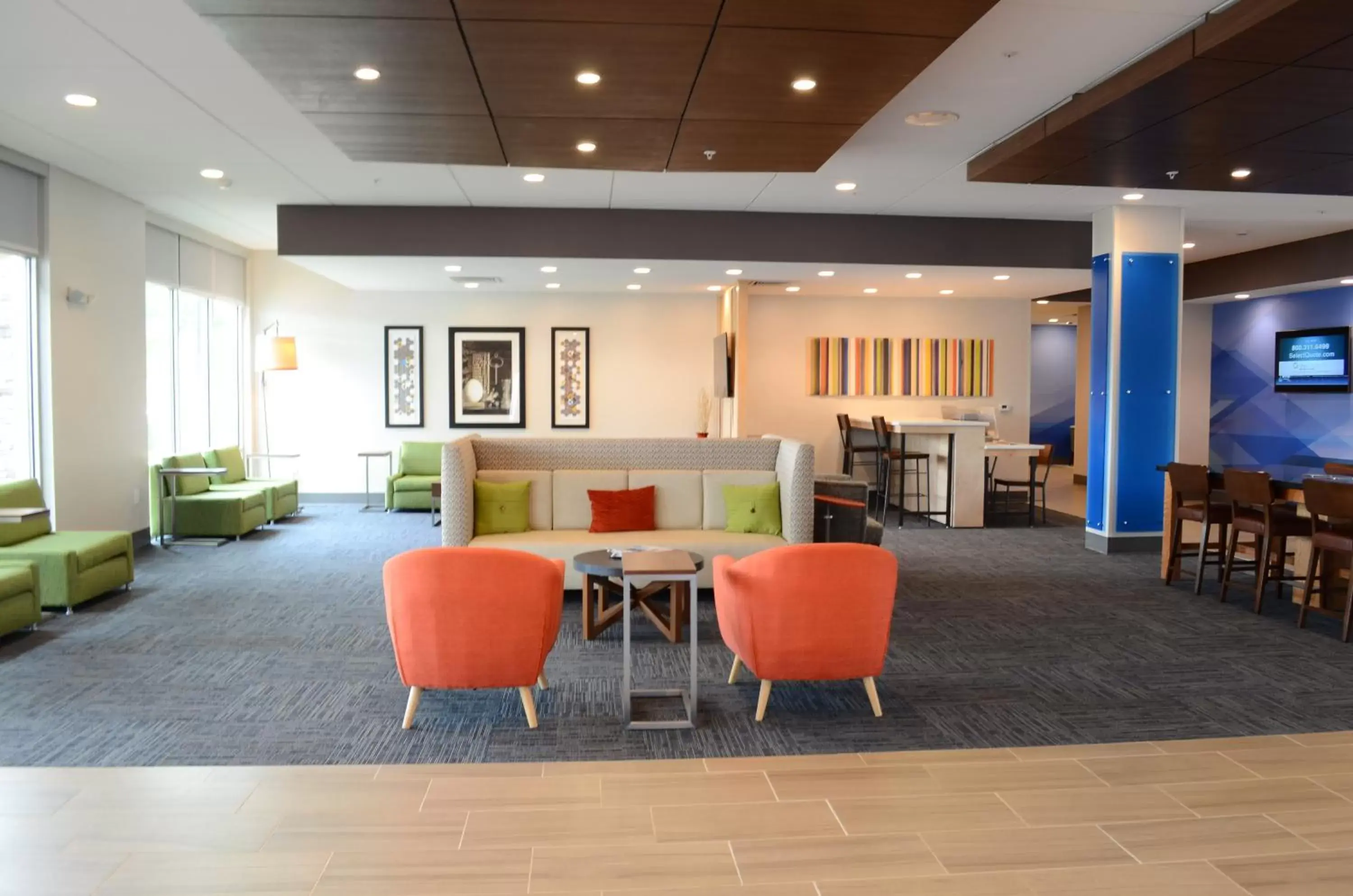 Property building, Lobby/Reception in Holiday Inn Express & Suites - Charlotte NE - University Area, an IHG Hotel