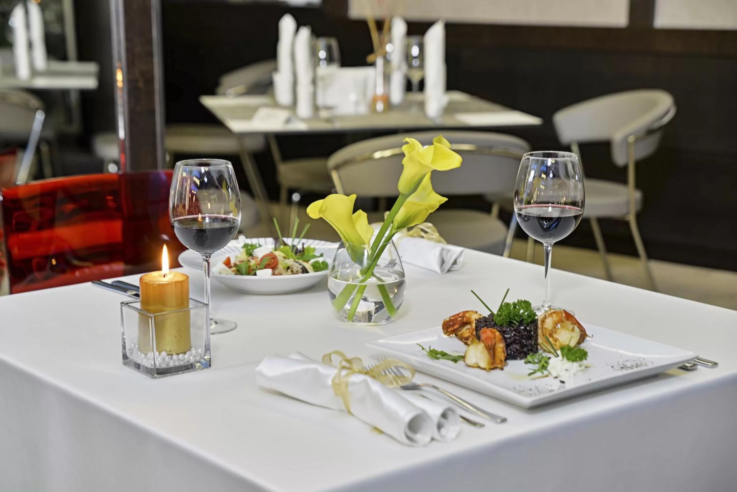 Restaurant/places to eat in Rosslyn Central Park Hotel Sofia