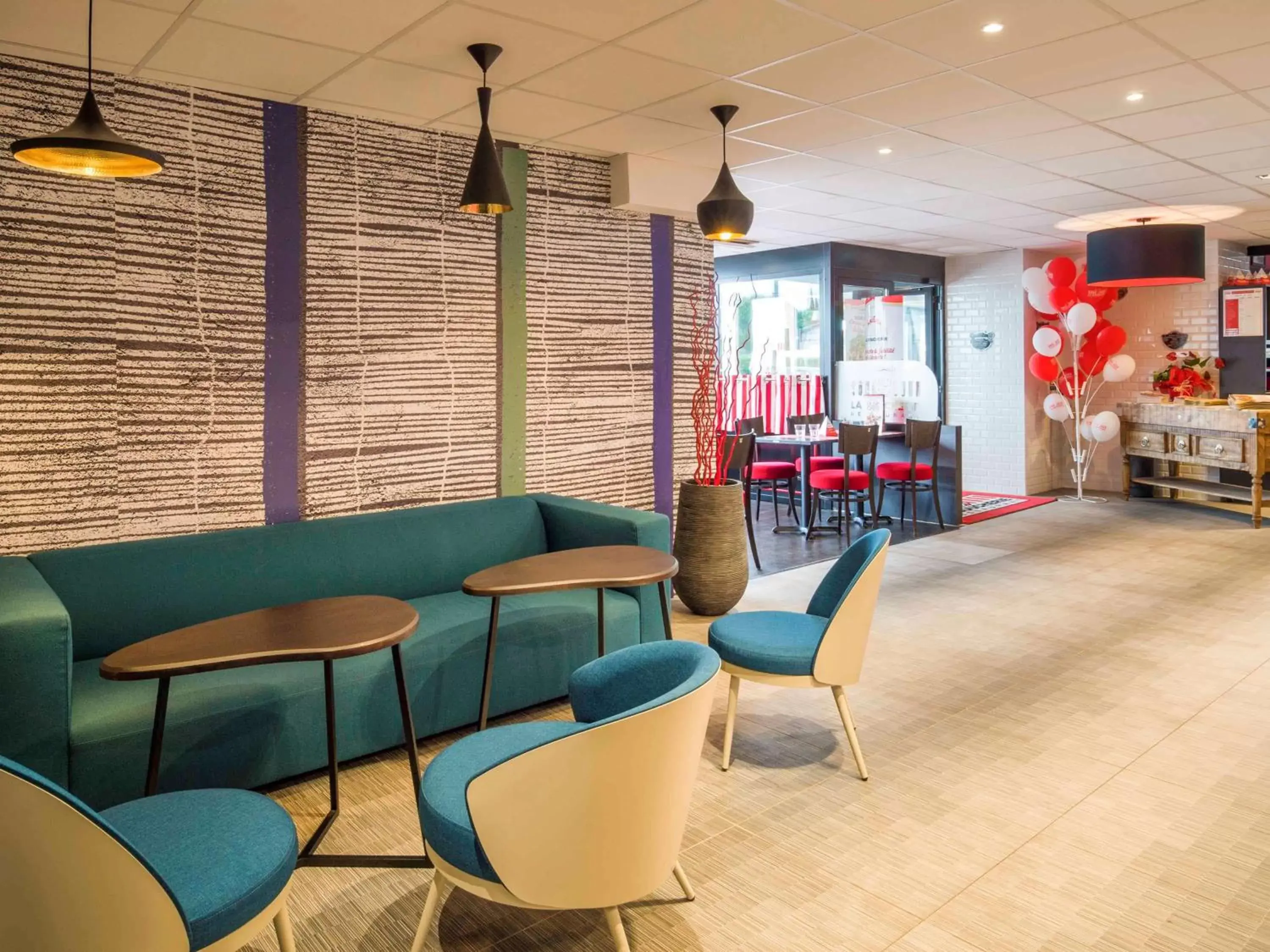 Lounge or bar, Lounge/Bar in Hotel ibis Narbonne