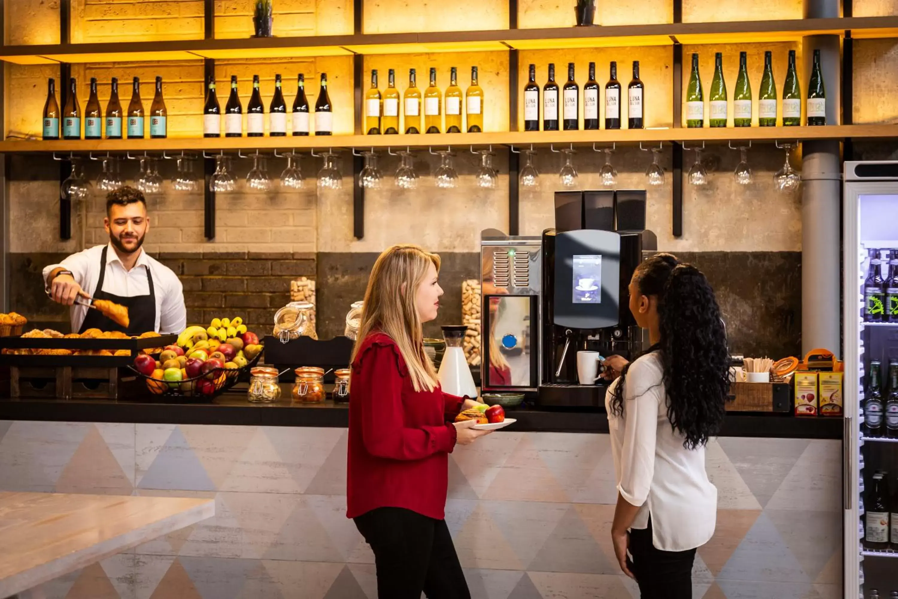 Restaurant/places to eat in Aparthotel Adagio London Brentford Restaurant/places to eat in Aparthotel Adagio London Brentford