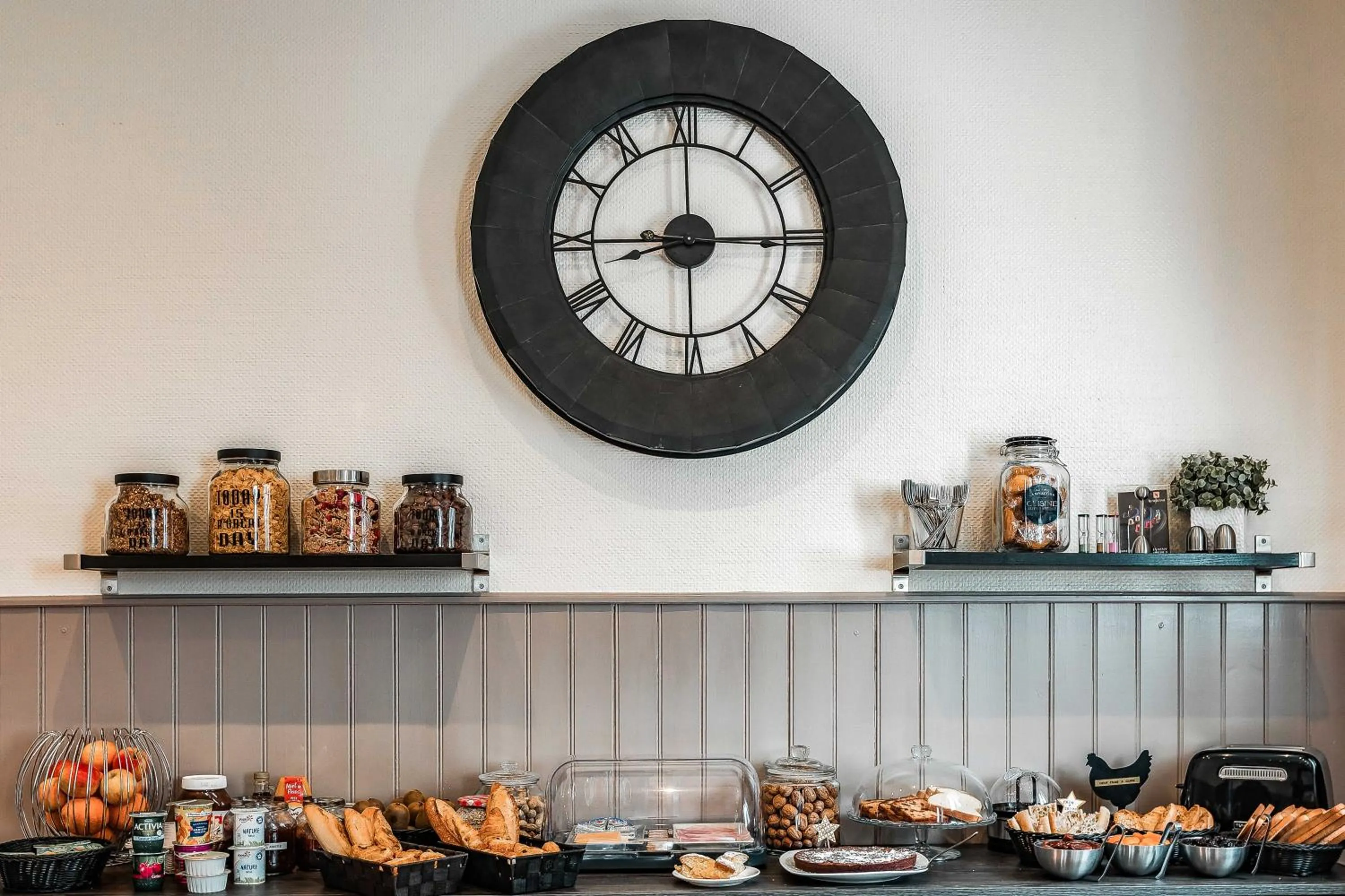 Buffet breakfast in Hotel Belle Vue Royan